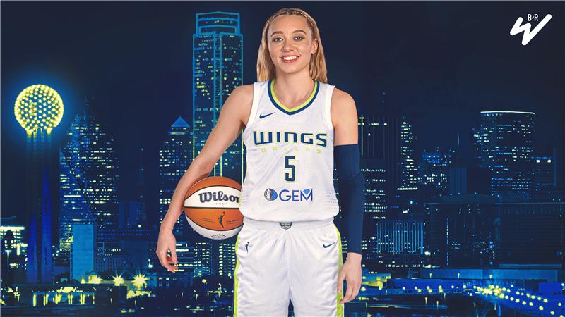 Paige Bueckers Celebrated By Fans As Wings Take UConn Star No 1 In Paige Dal 16x9 1