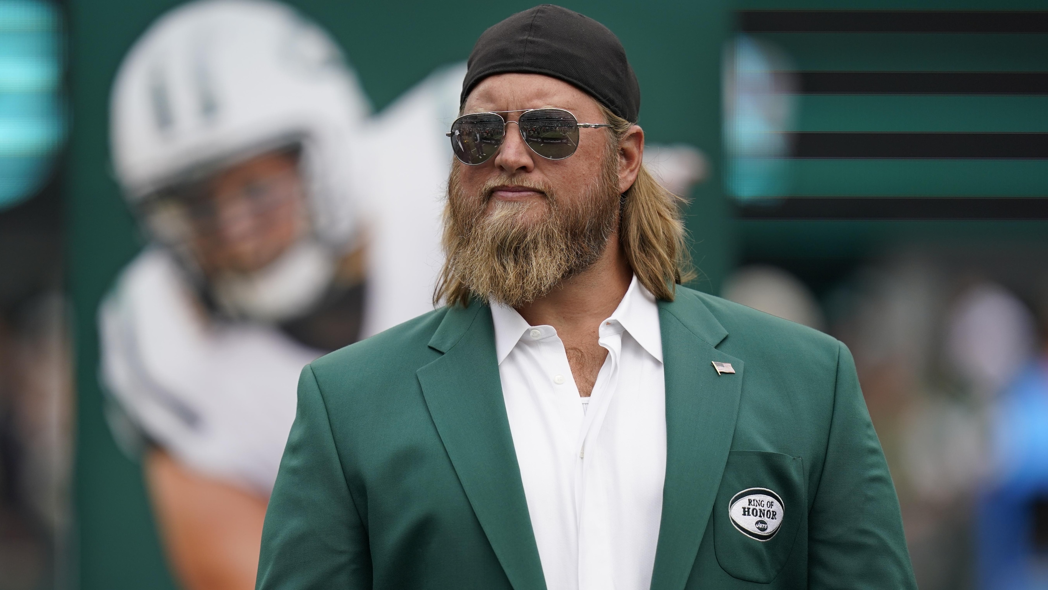 Jets Legend Nick Mangold Announces He Needs Kidney Transplant Due to Genetic Disease