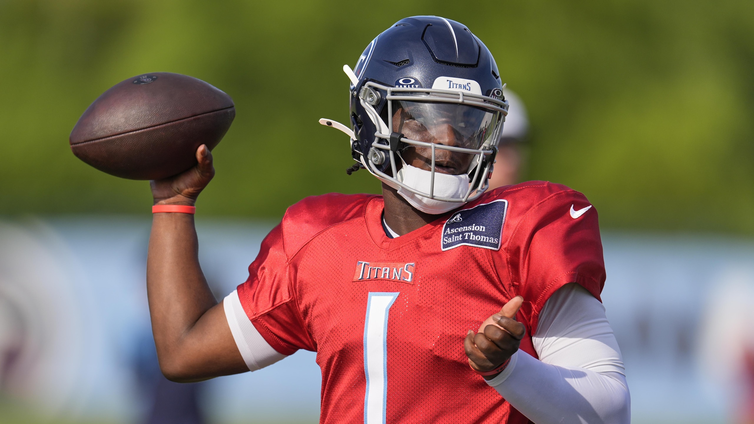 Titans Camp Football
