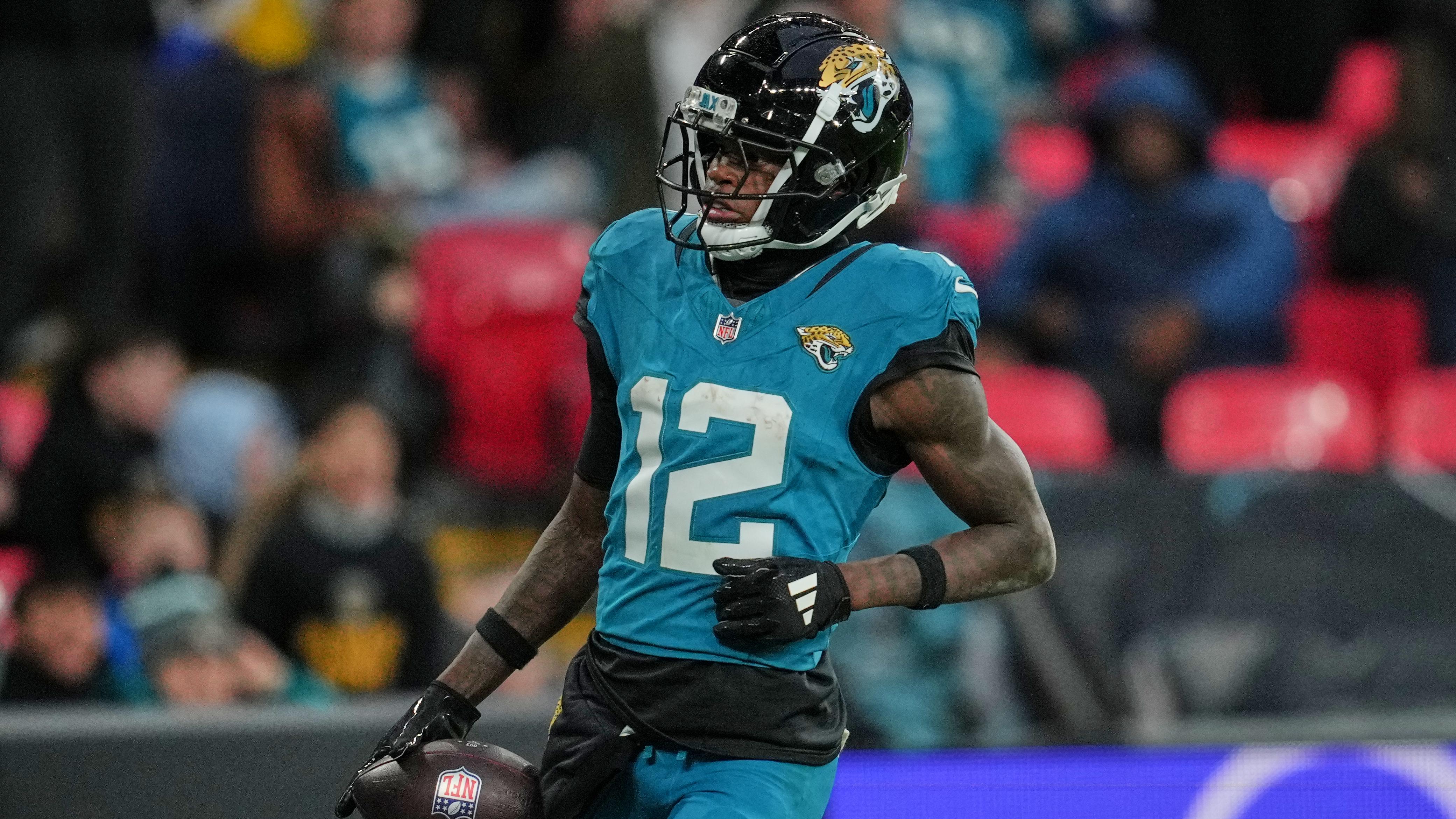 Rams Jaguars Football