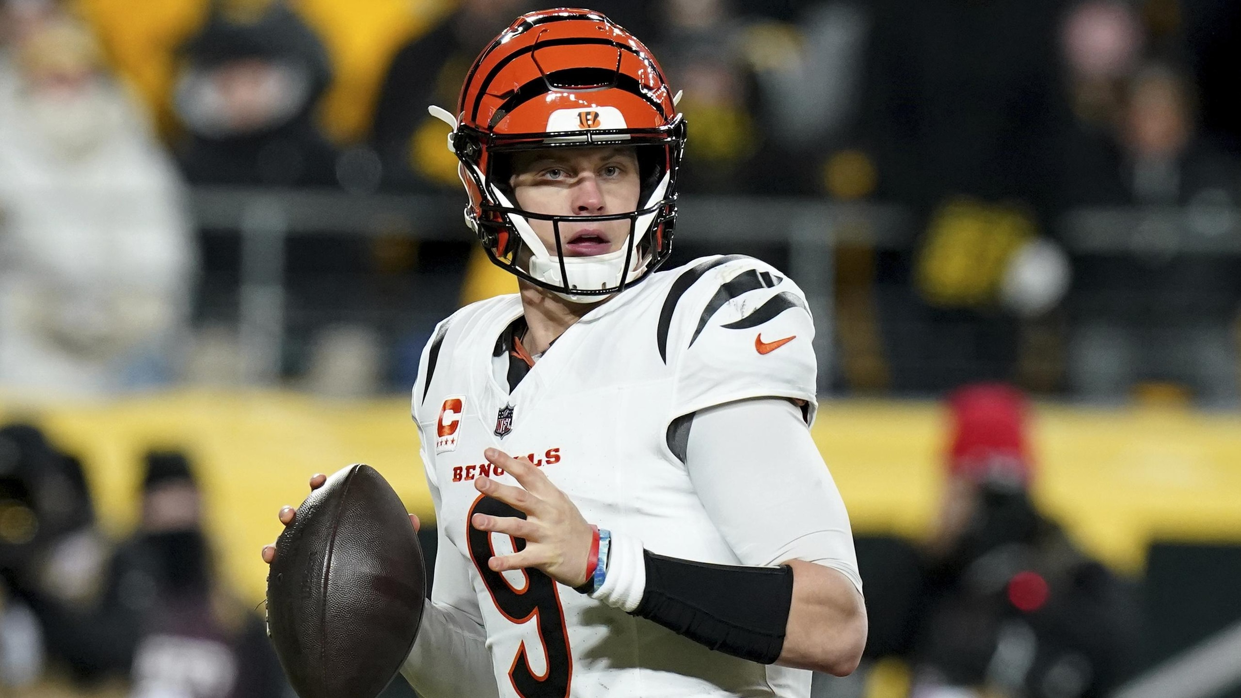 FBN--Netflix-Quarterback