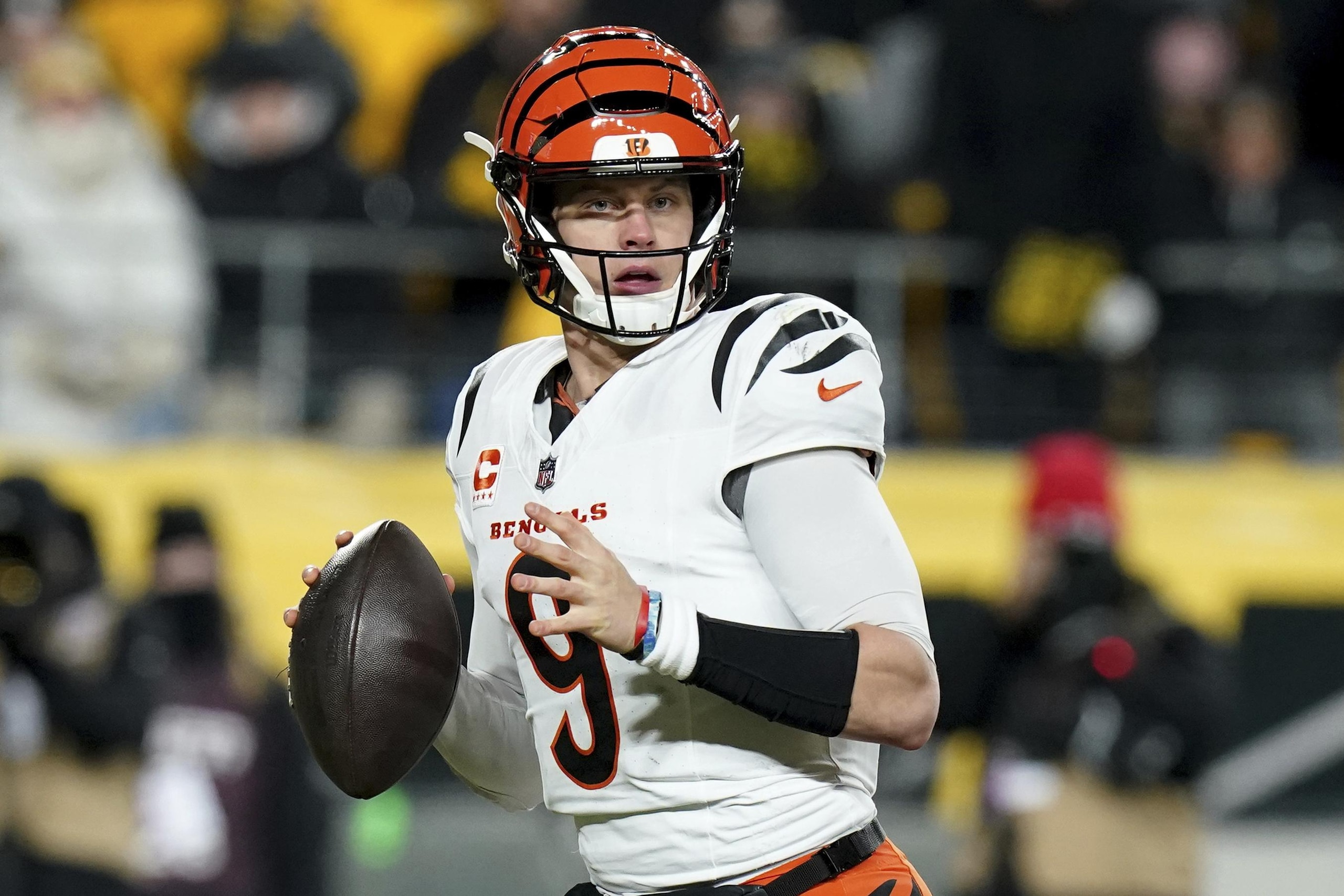 FBN--Netflix-Quarterback