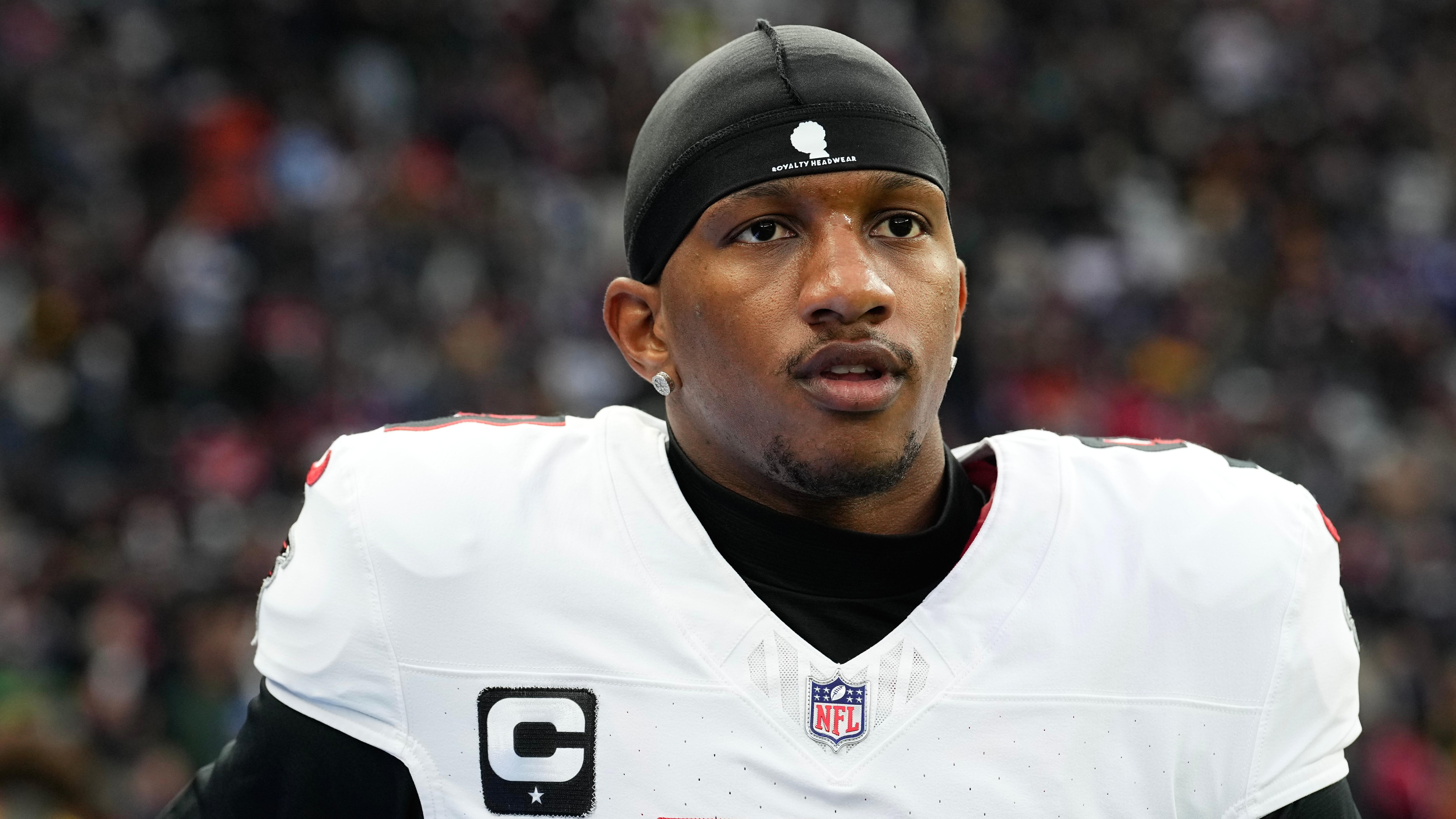 Falcons Colts Football