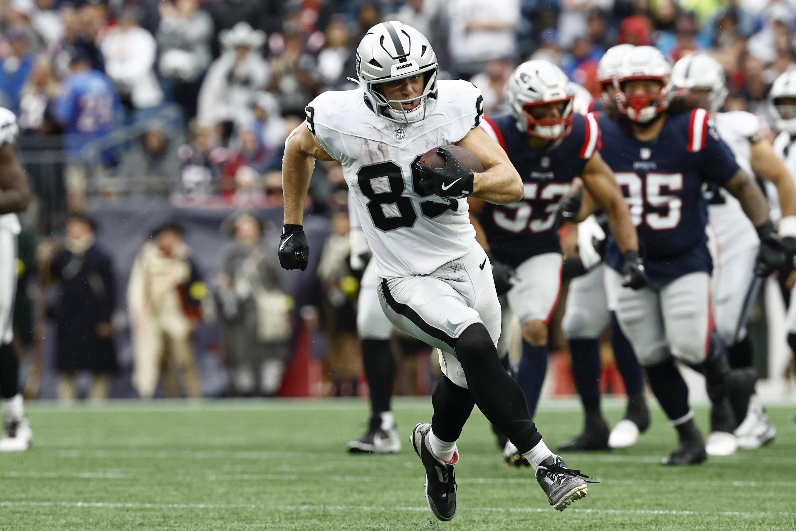 Raiders Patriots Football