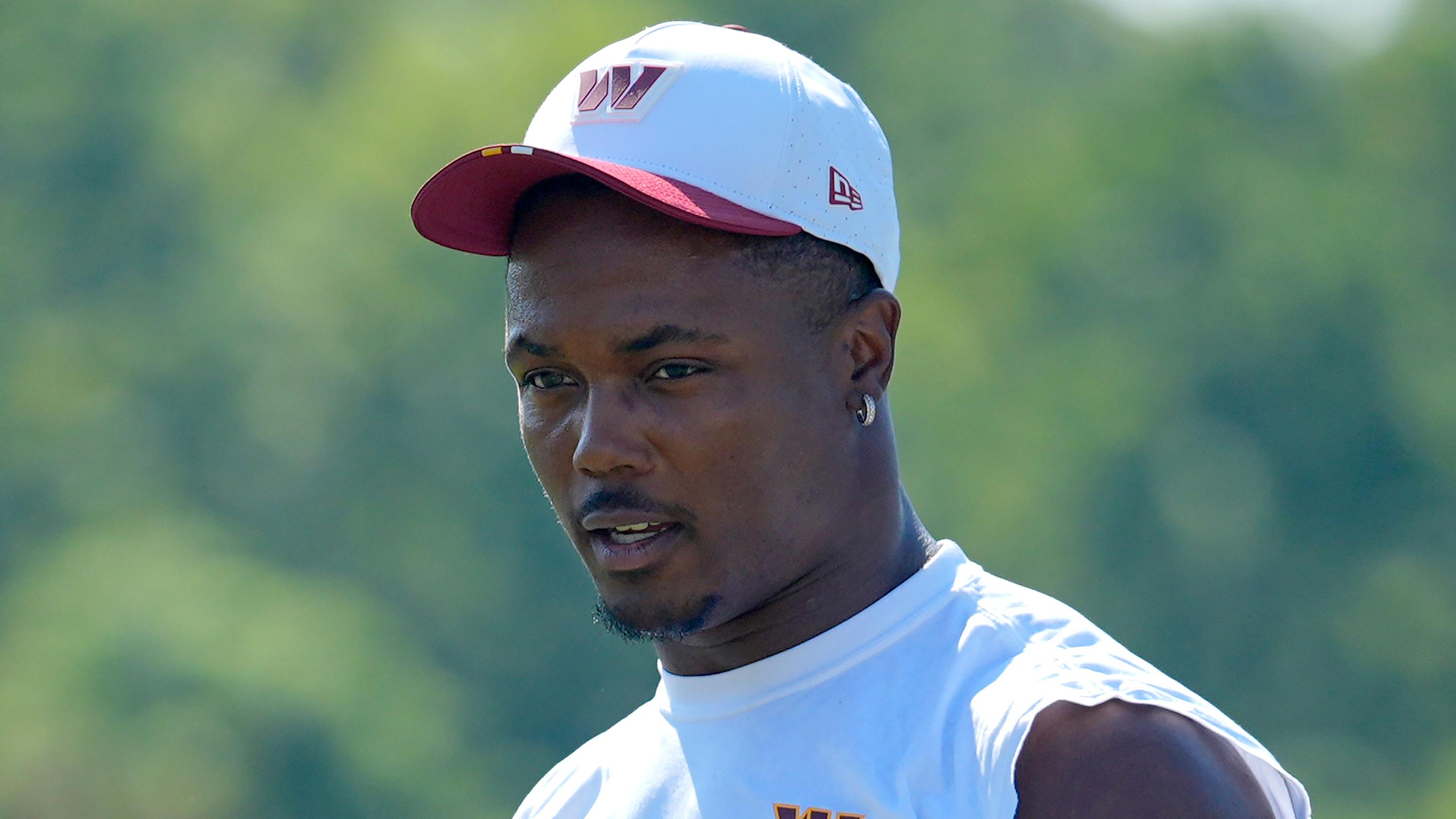 Commanders Reportedly Don’t ‘Intend to Trade’ Terry McLaurin, Still Want New Contract