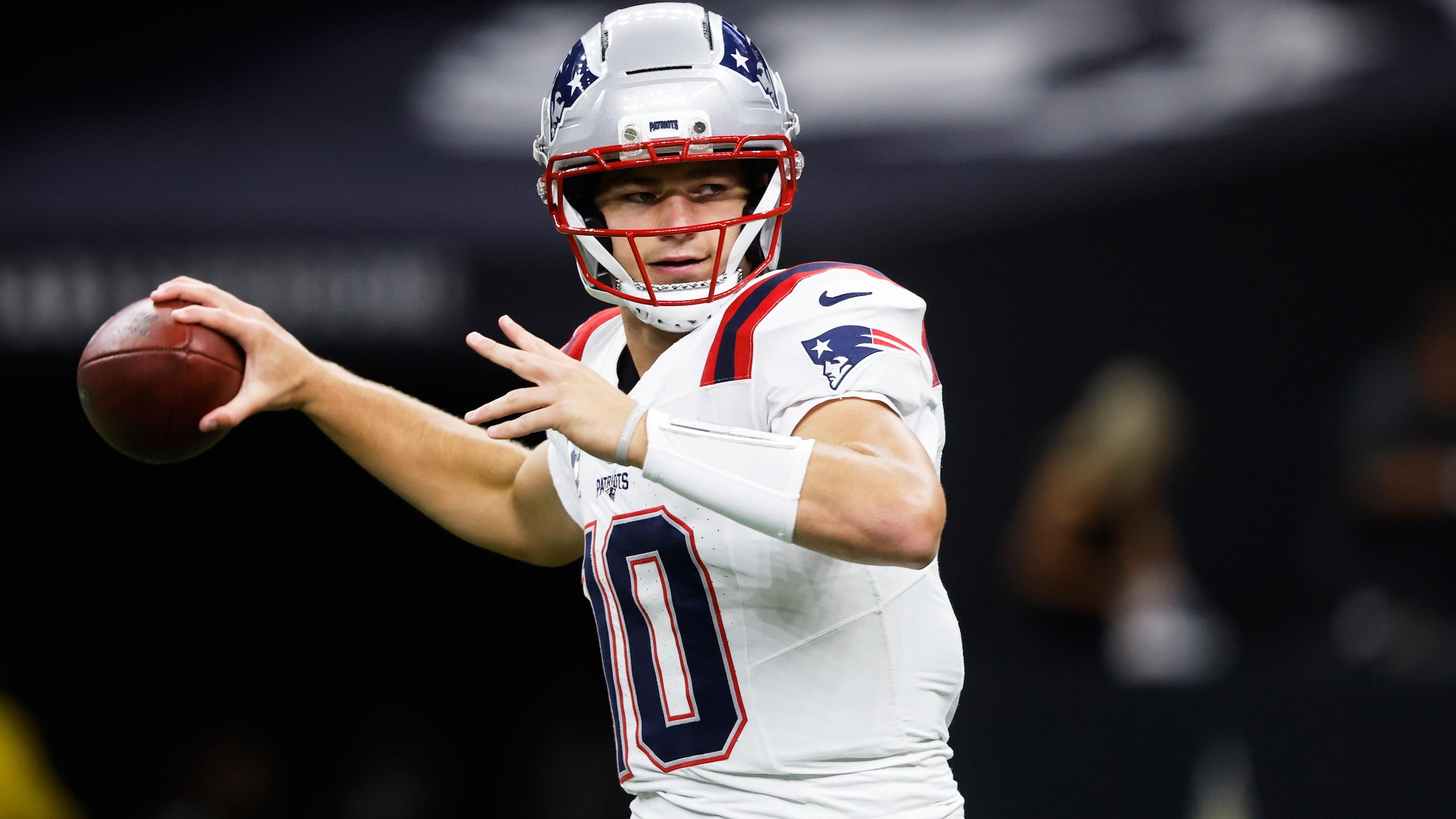 Patriots Saints Football