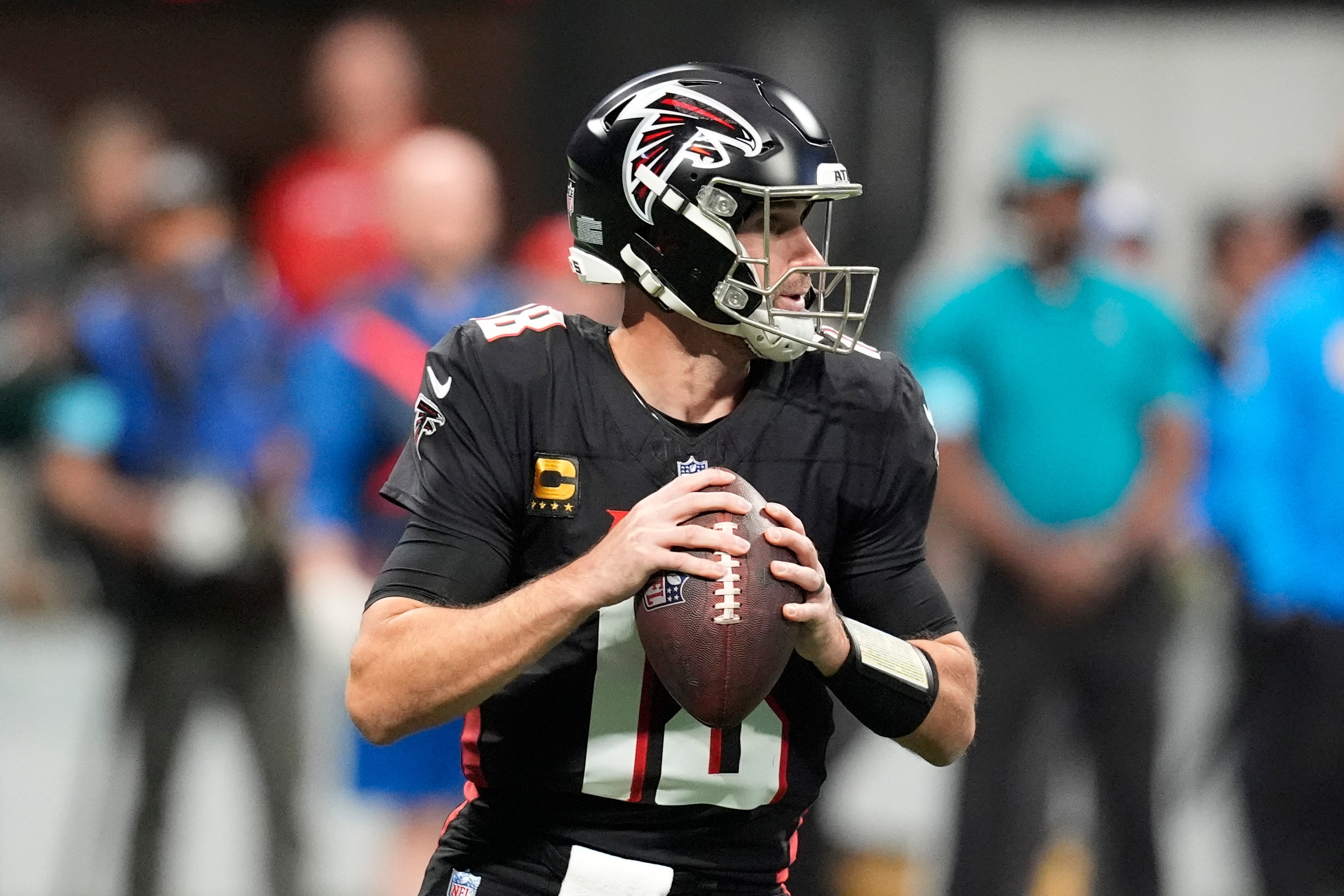 Chargers Falcons Football