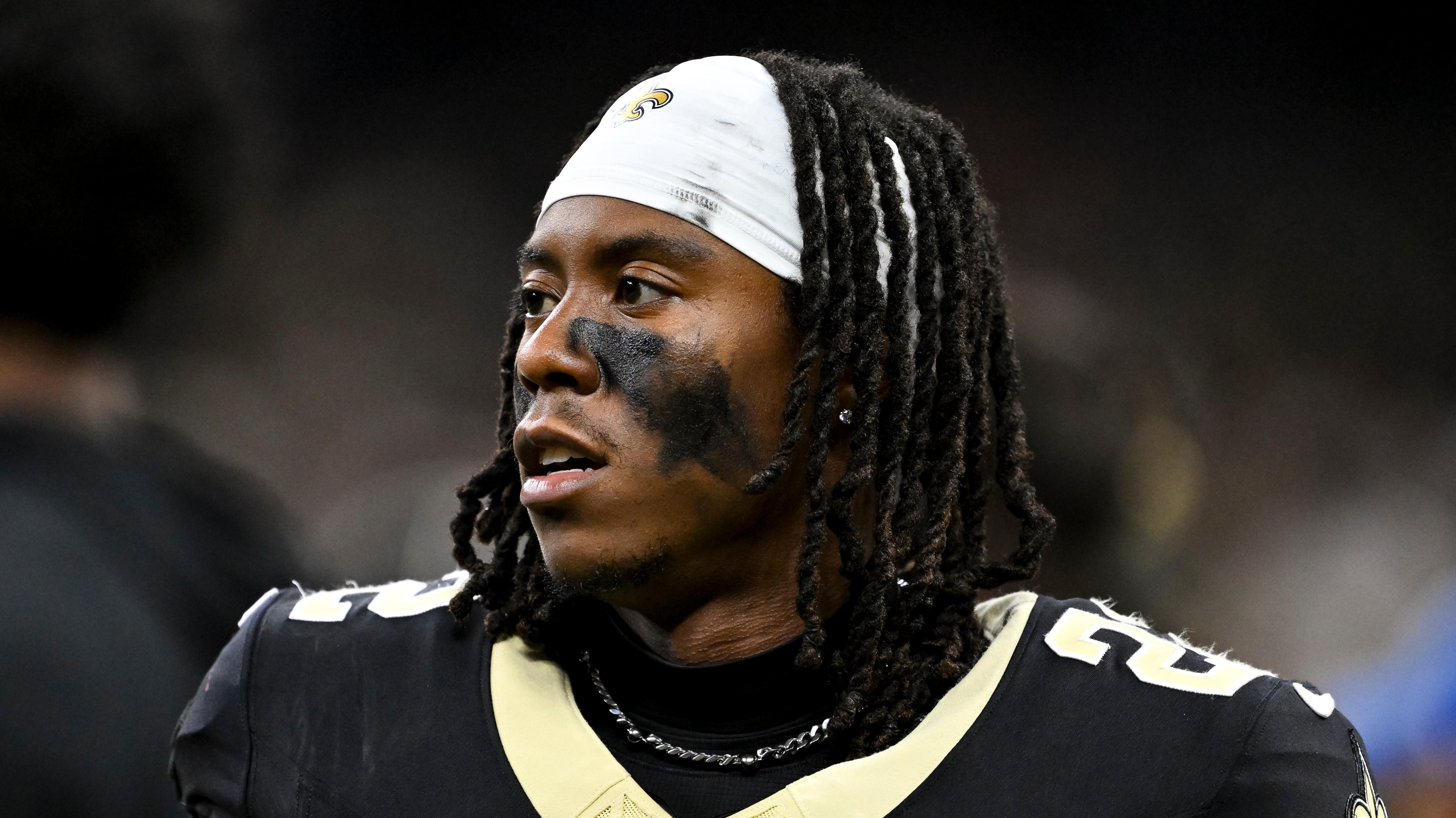 Patriots Saints Football