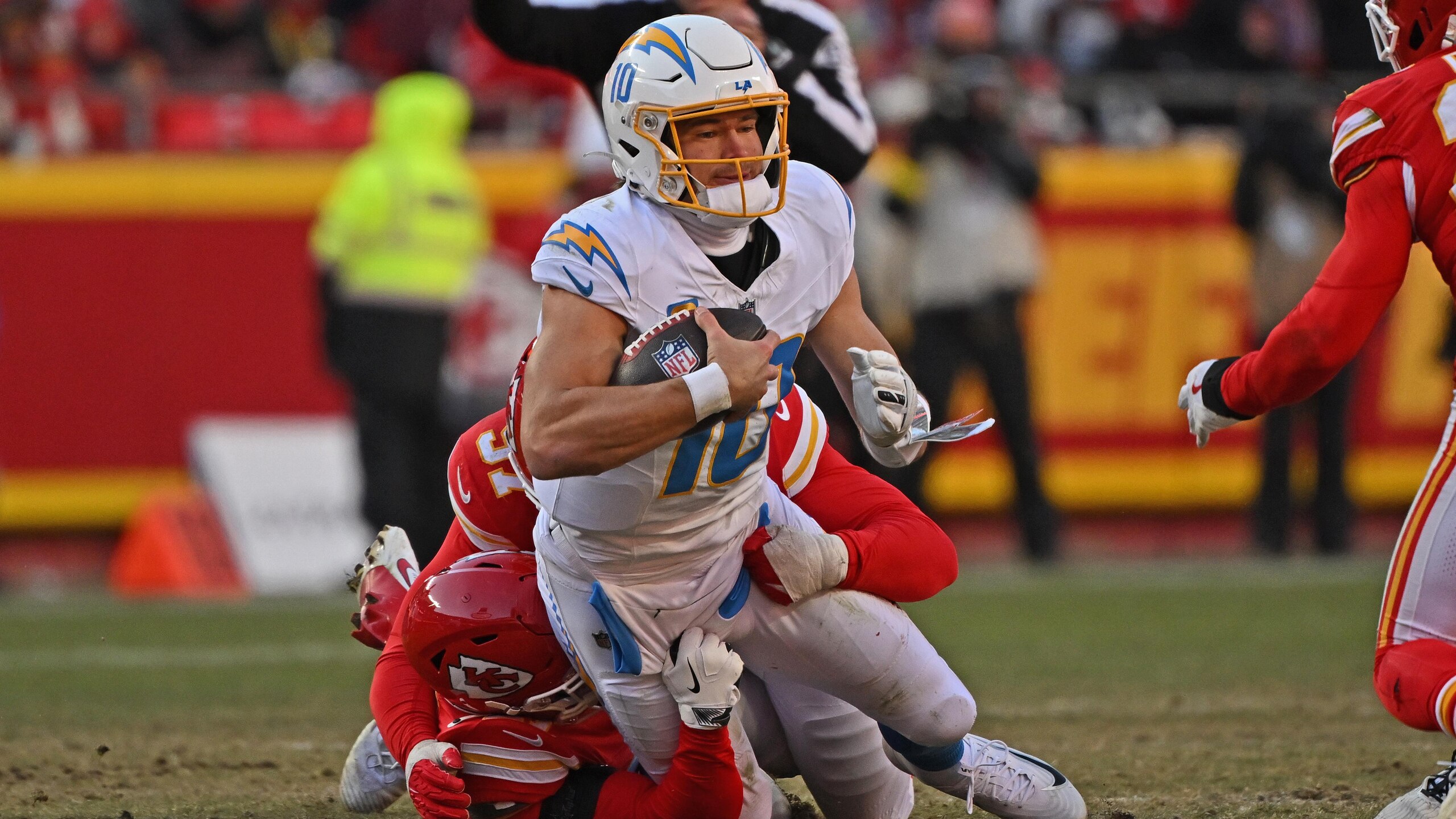 Chargers Chiefs Football