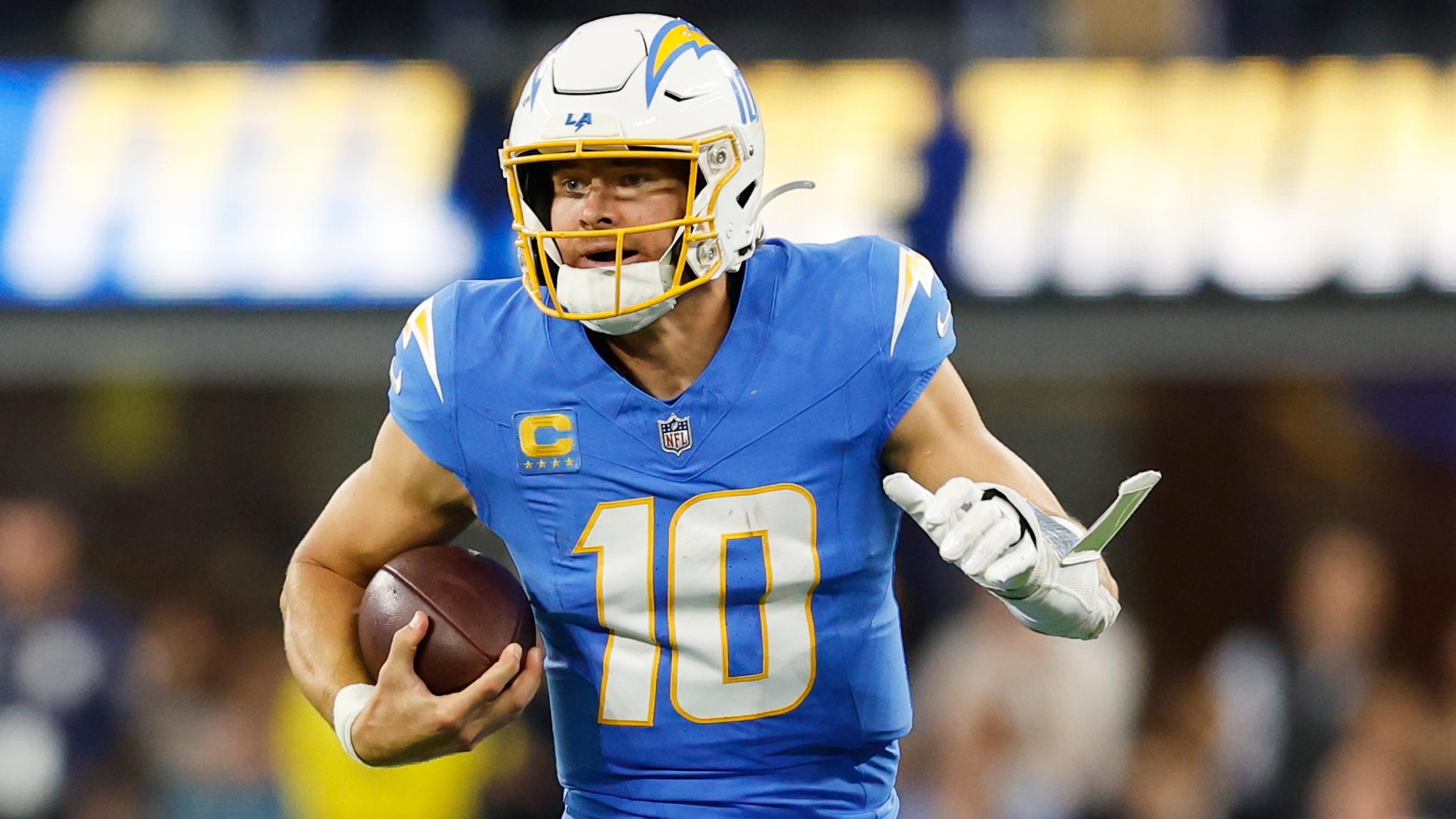 Eagles Chargers Football
