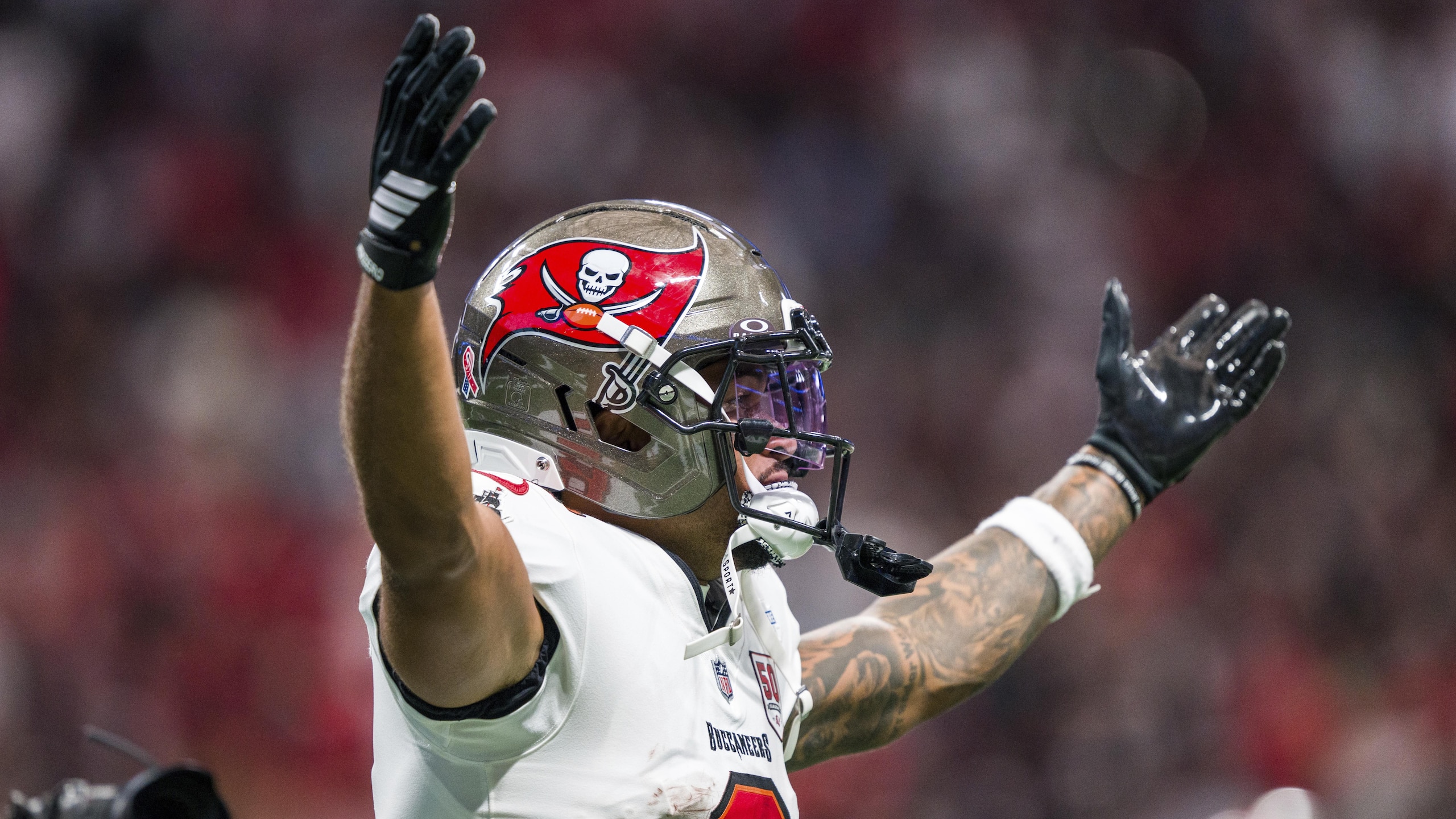 Buccaneers Falcons Football