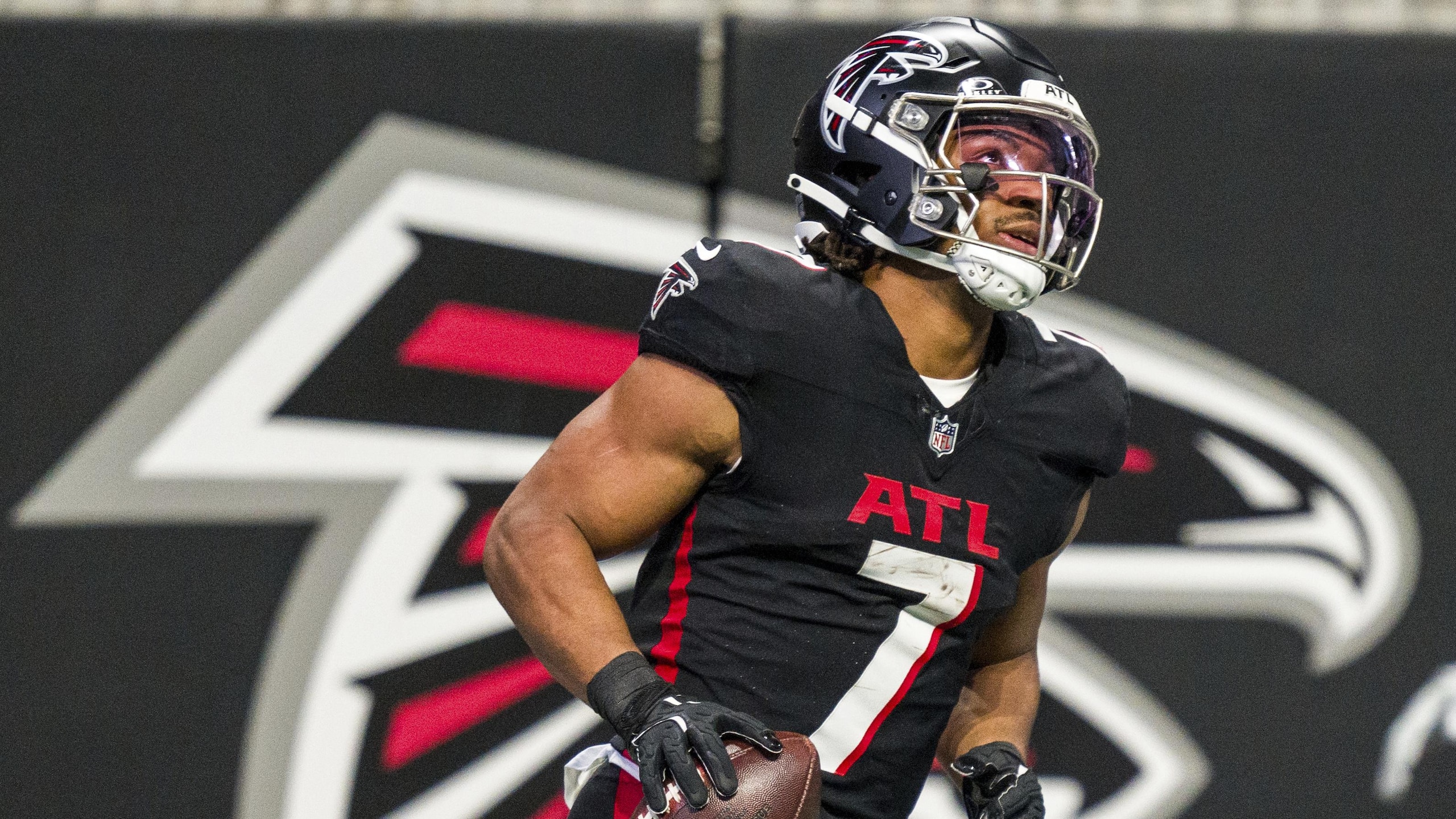 Panthers Falcons Football