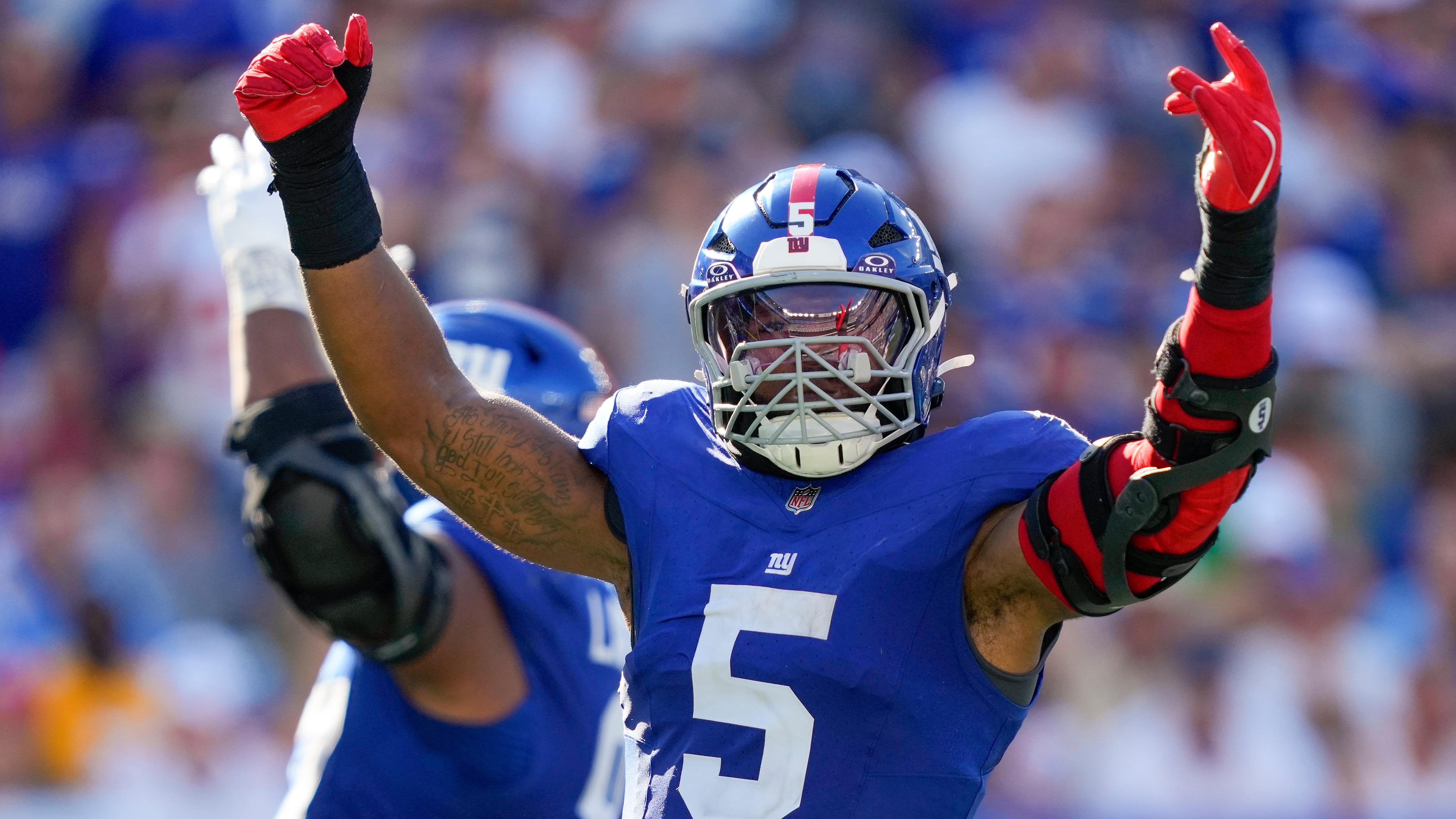 Chargers Giants Football