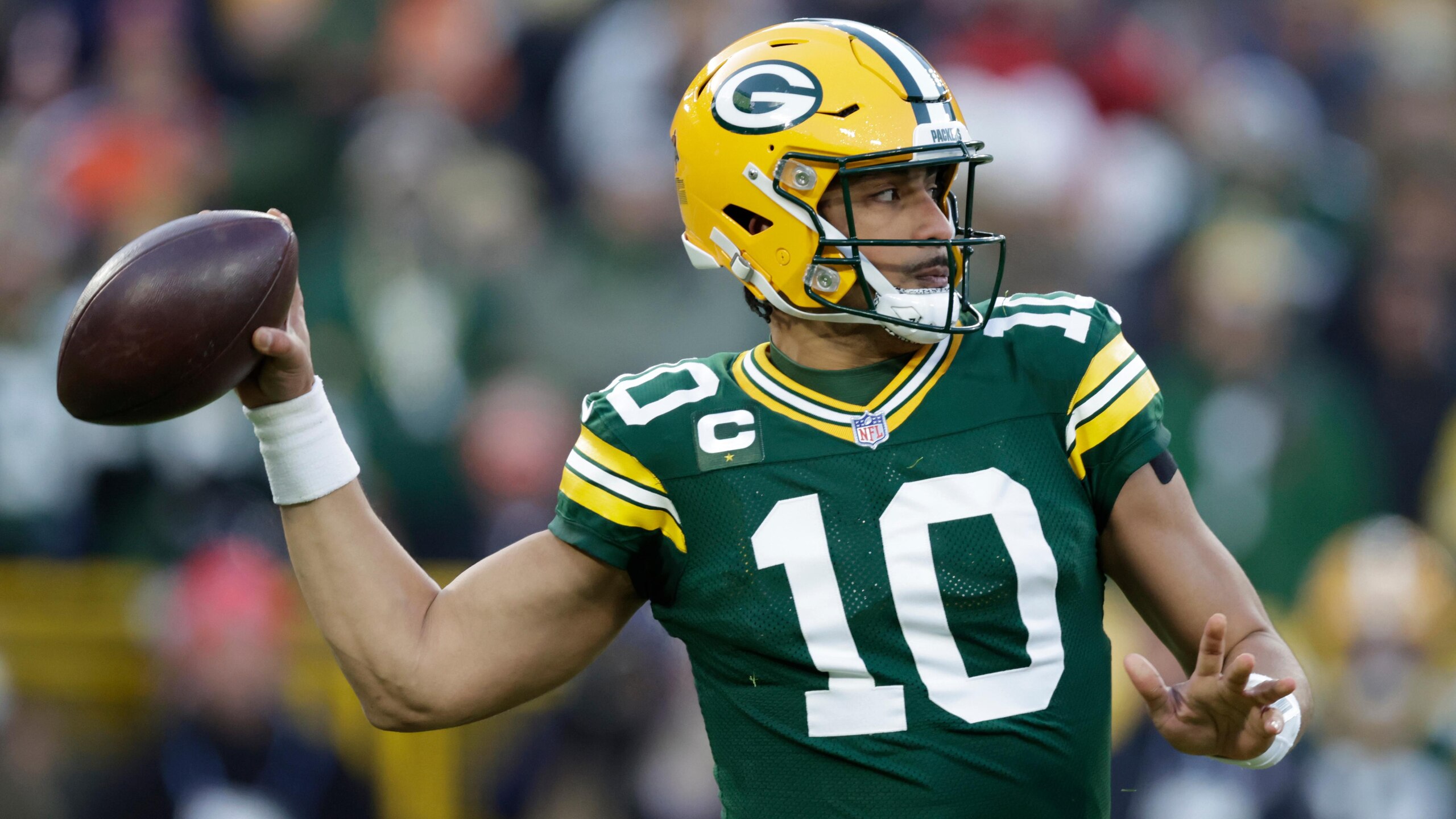 Bears Packers Football