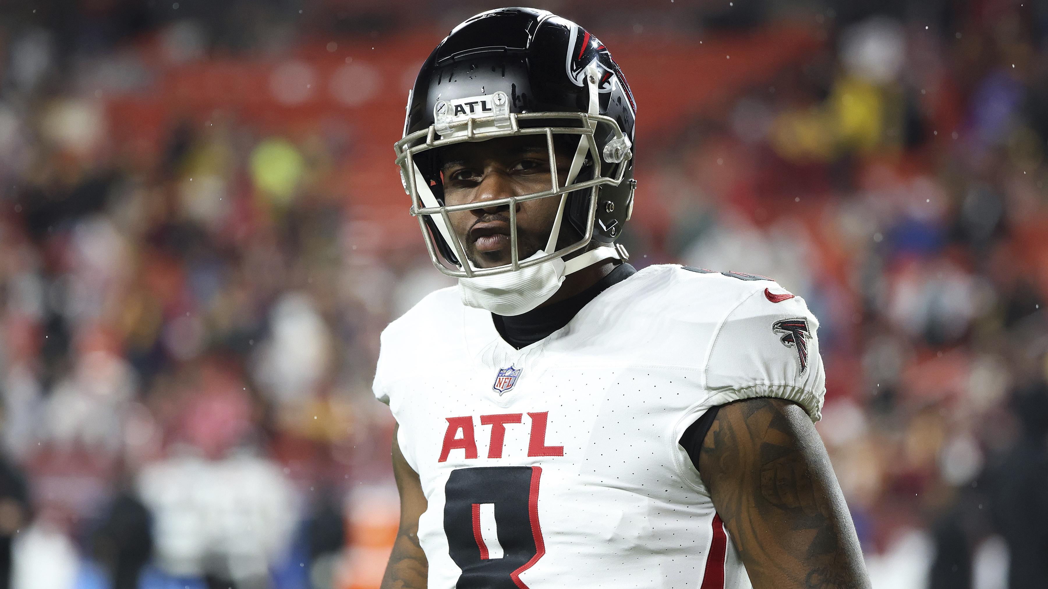 Falcons Commanders Football