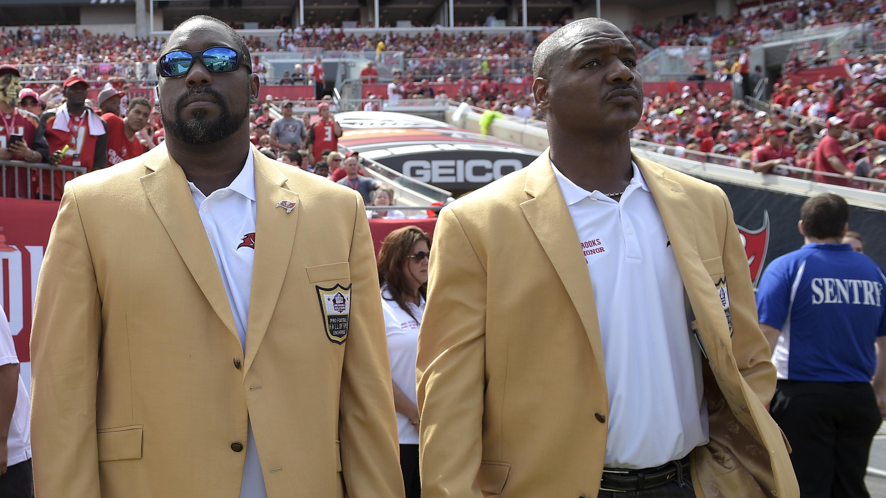 Panthers Buccaneers Football