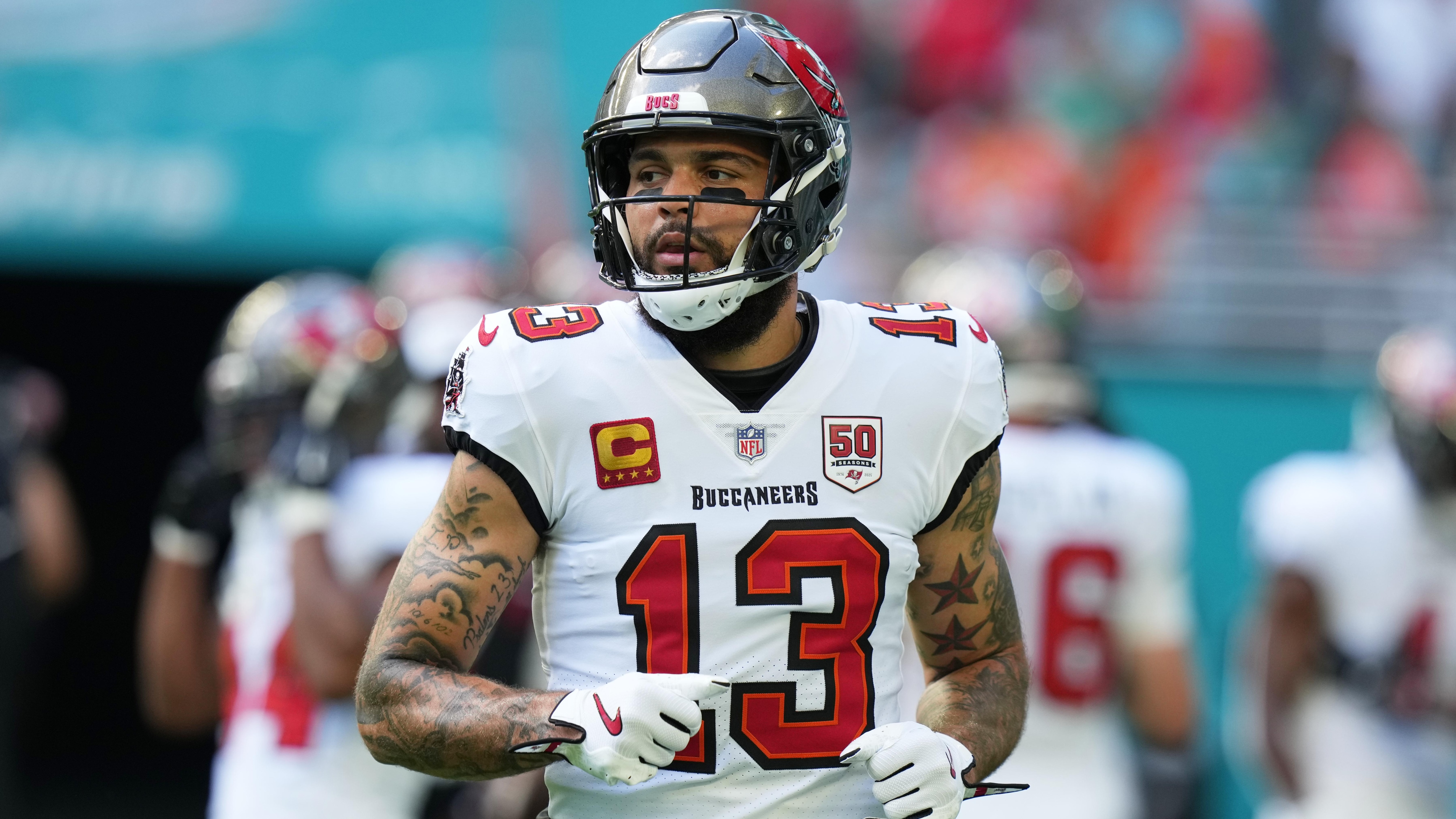 Buccaneers Dolphins Football