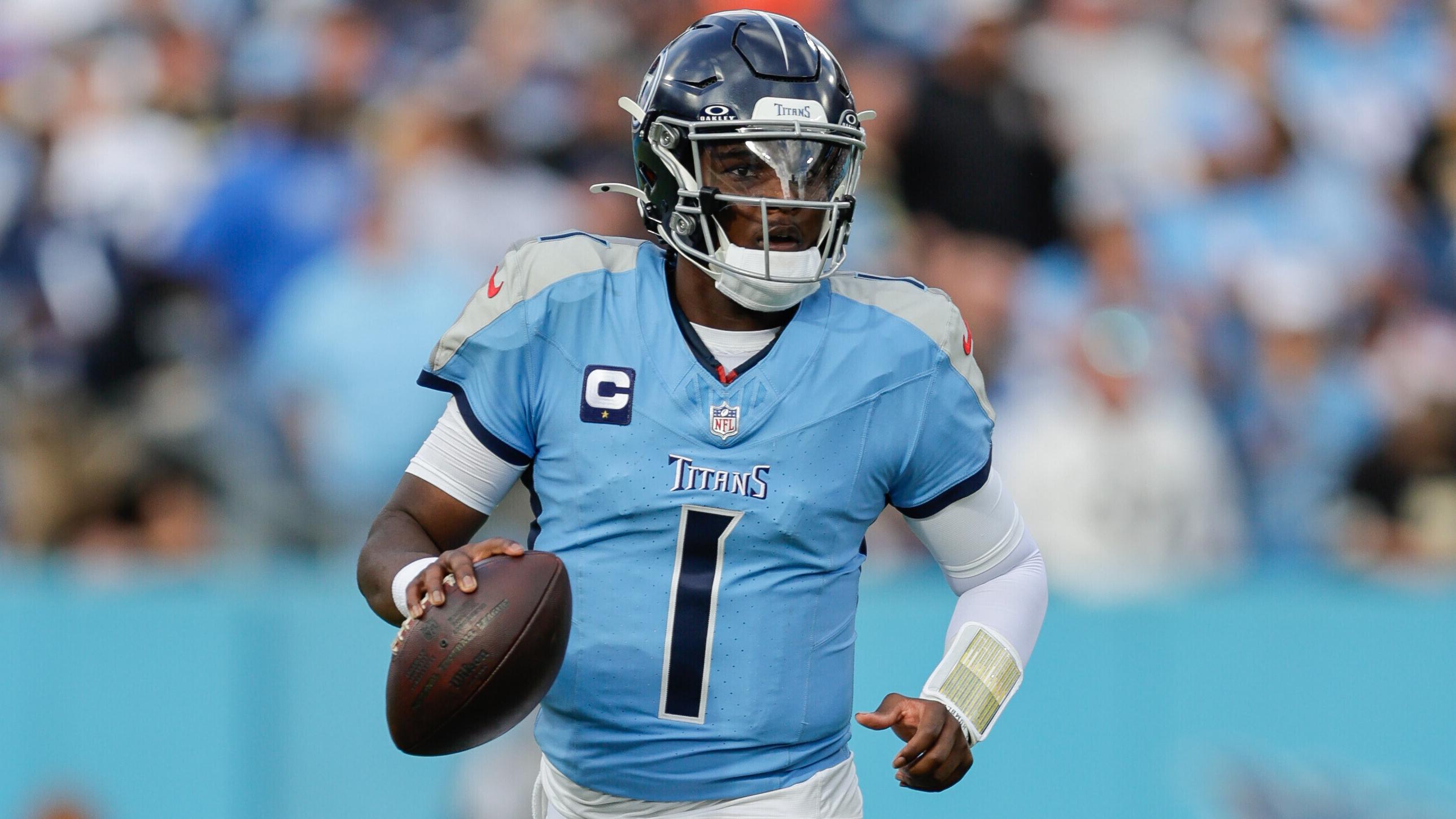 Saints Titans Football