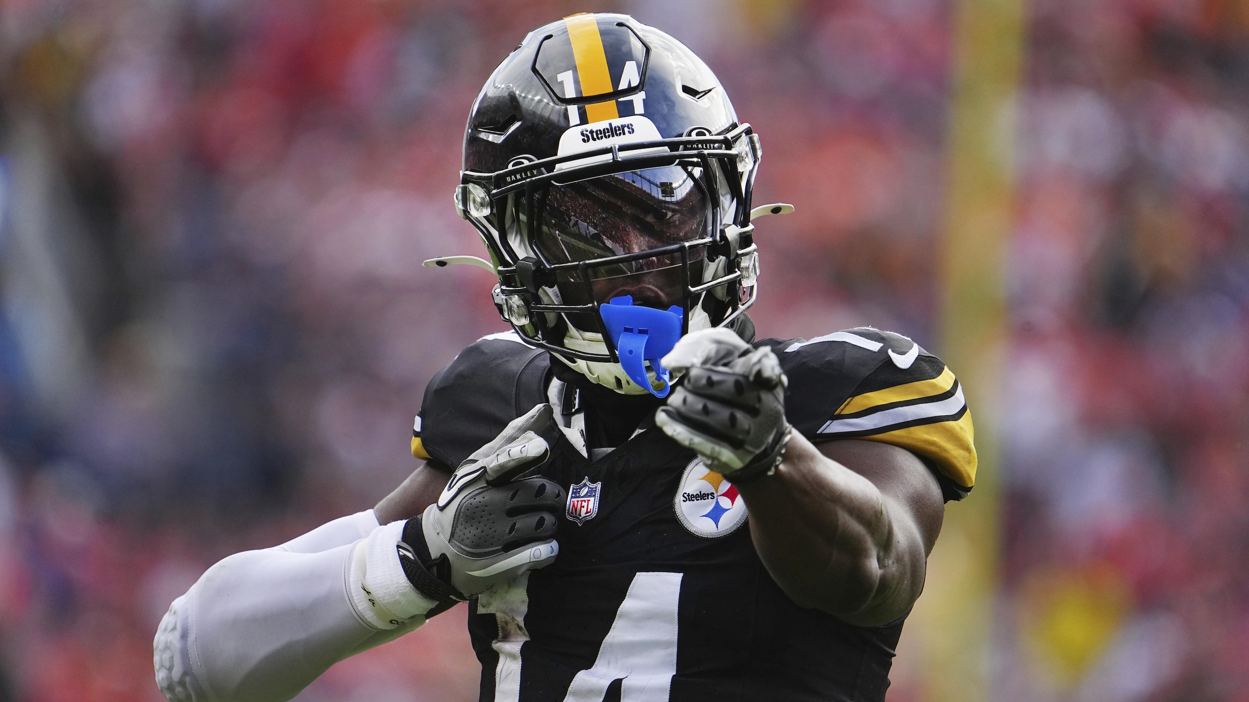 Steelers Broncos Football