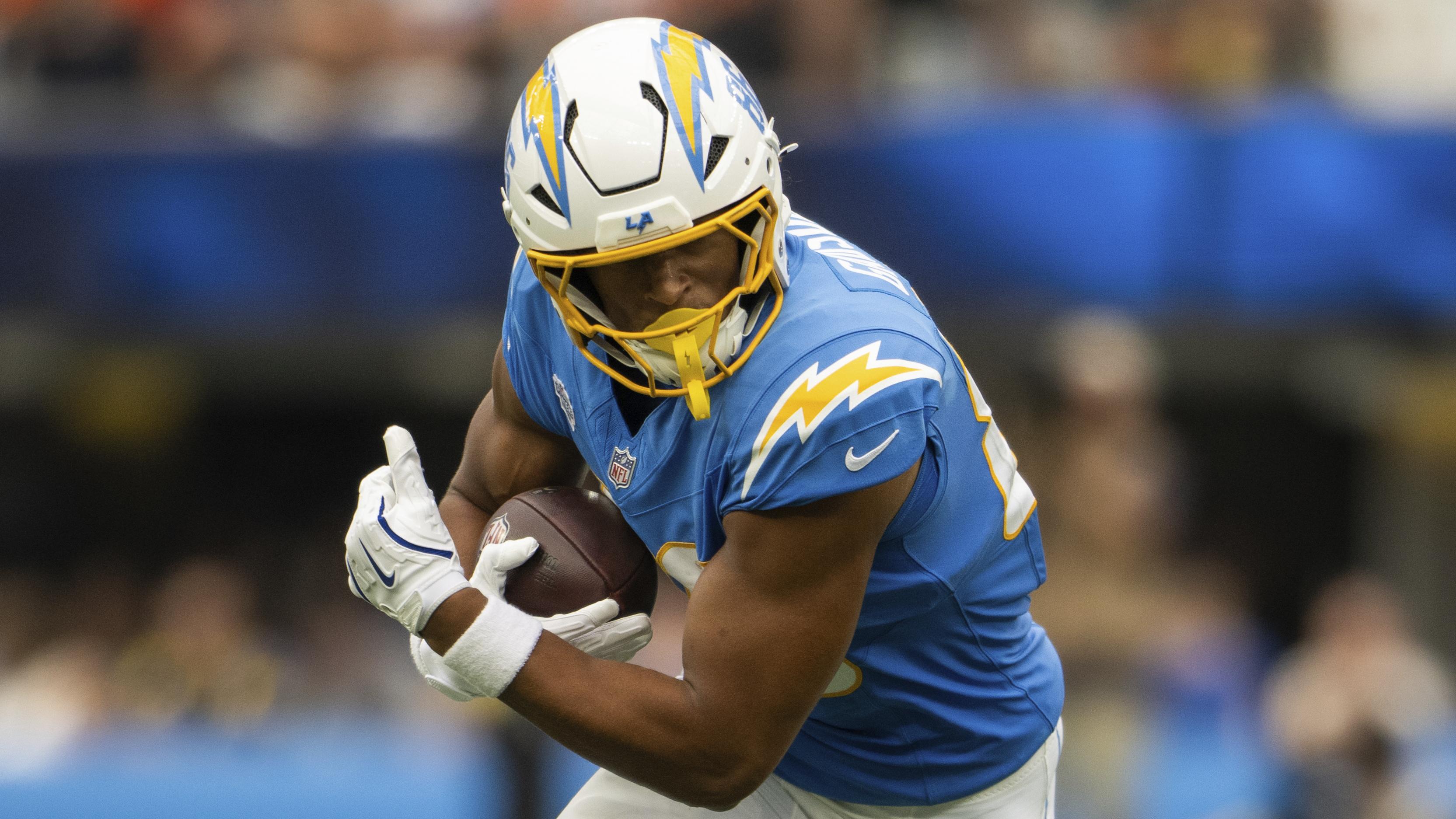 Broncos Chargers Football