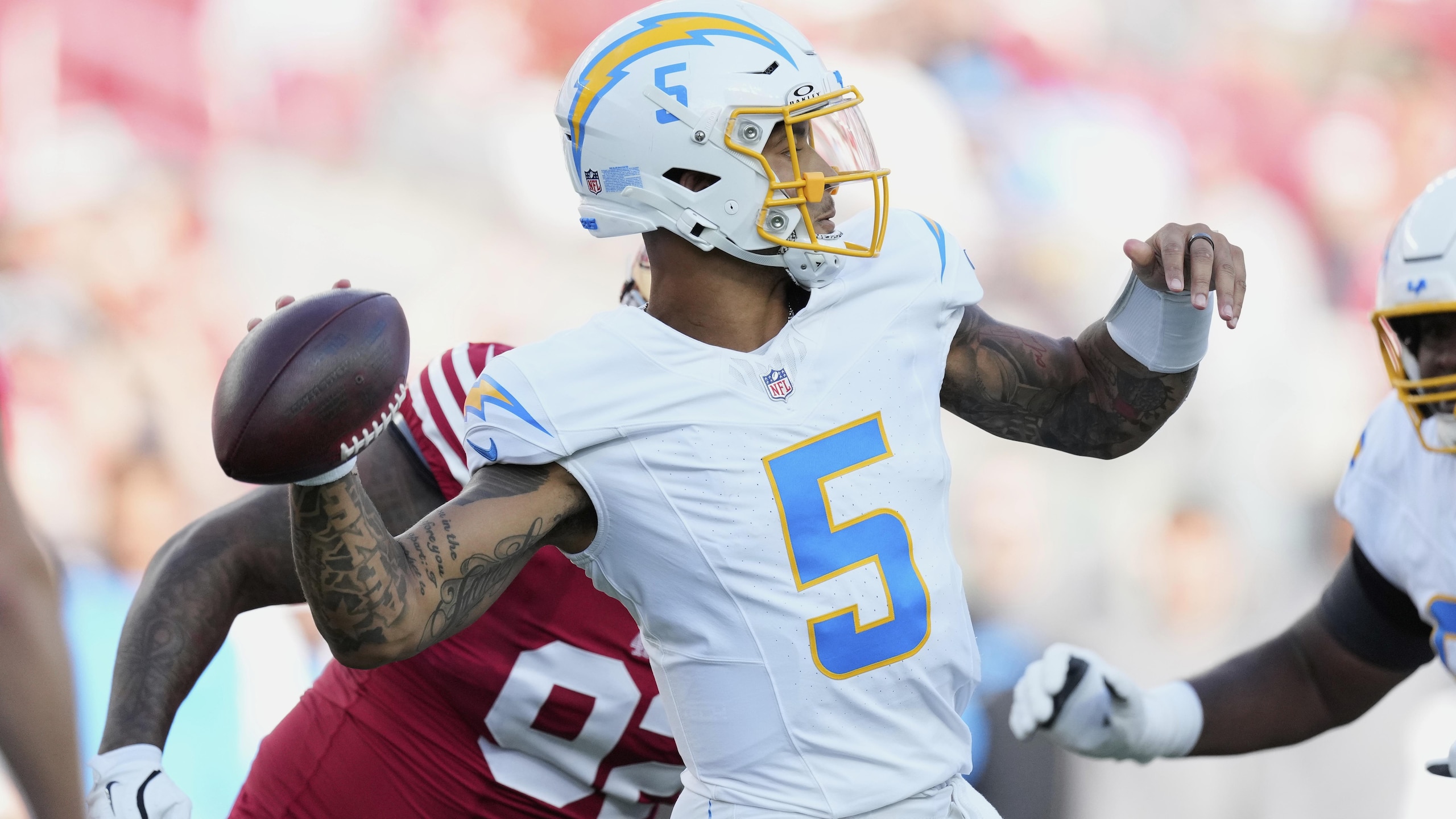 Chargers 49ers Football