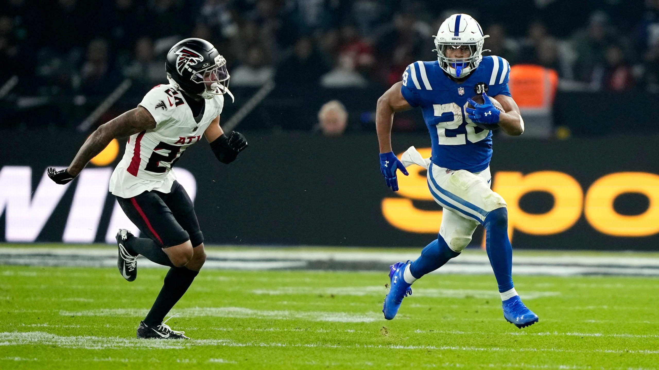 Falcons Colts Football