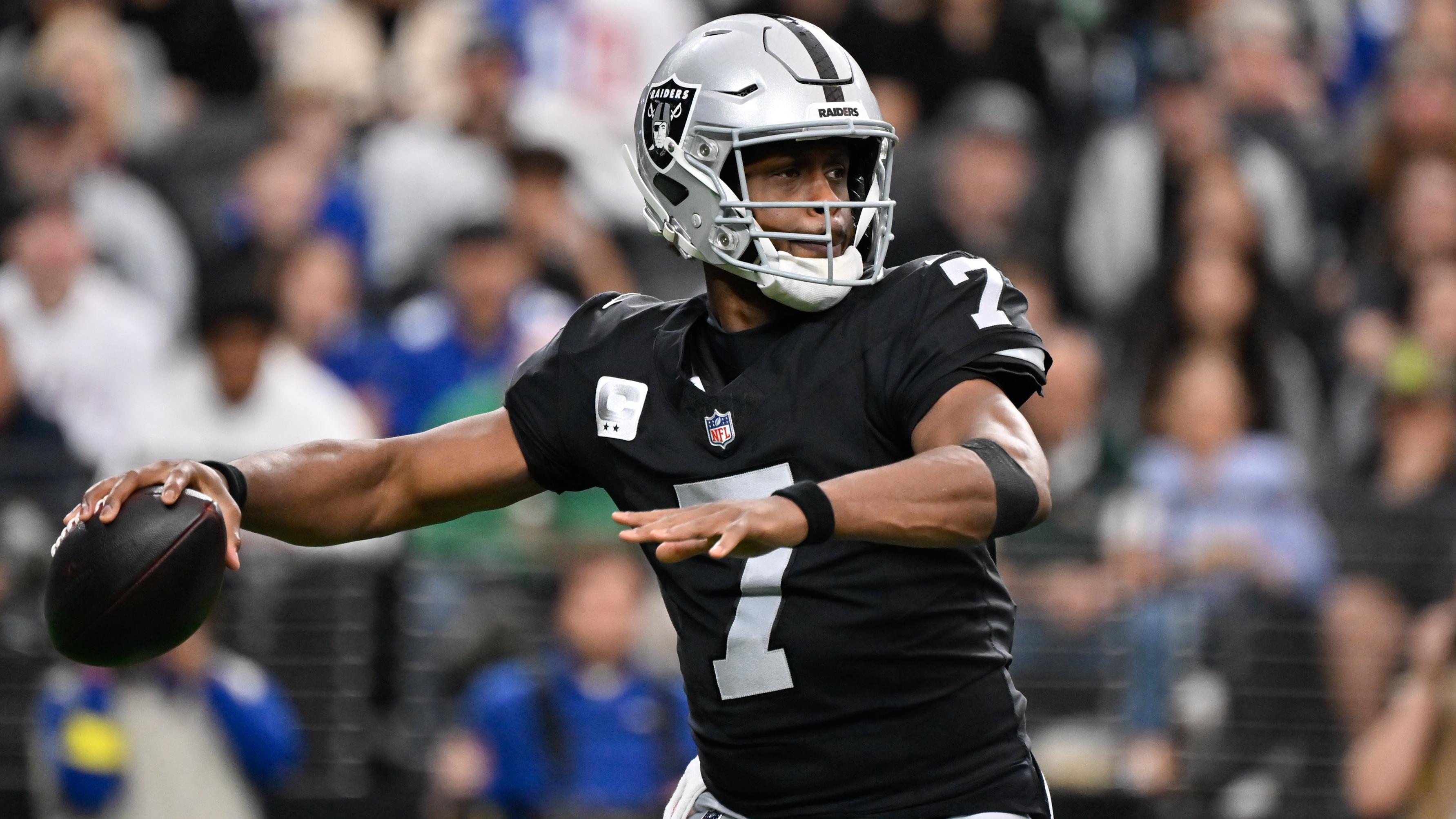 Giants Raiders Football