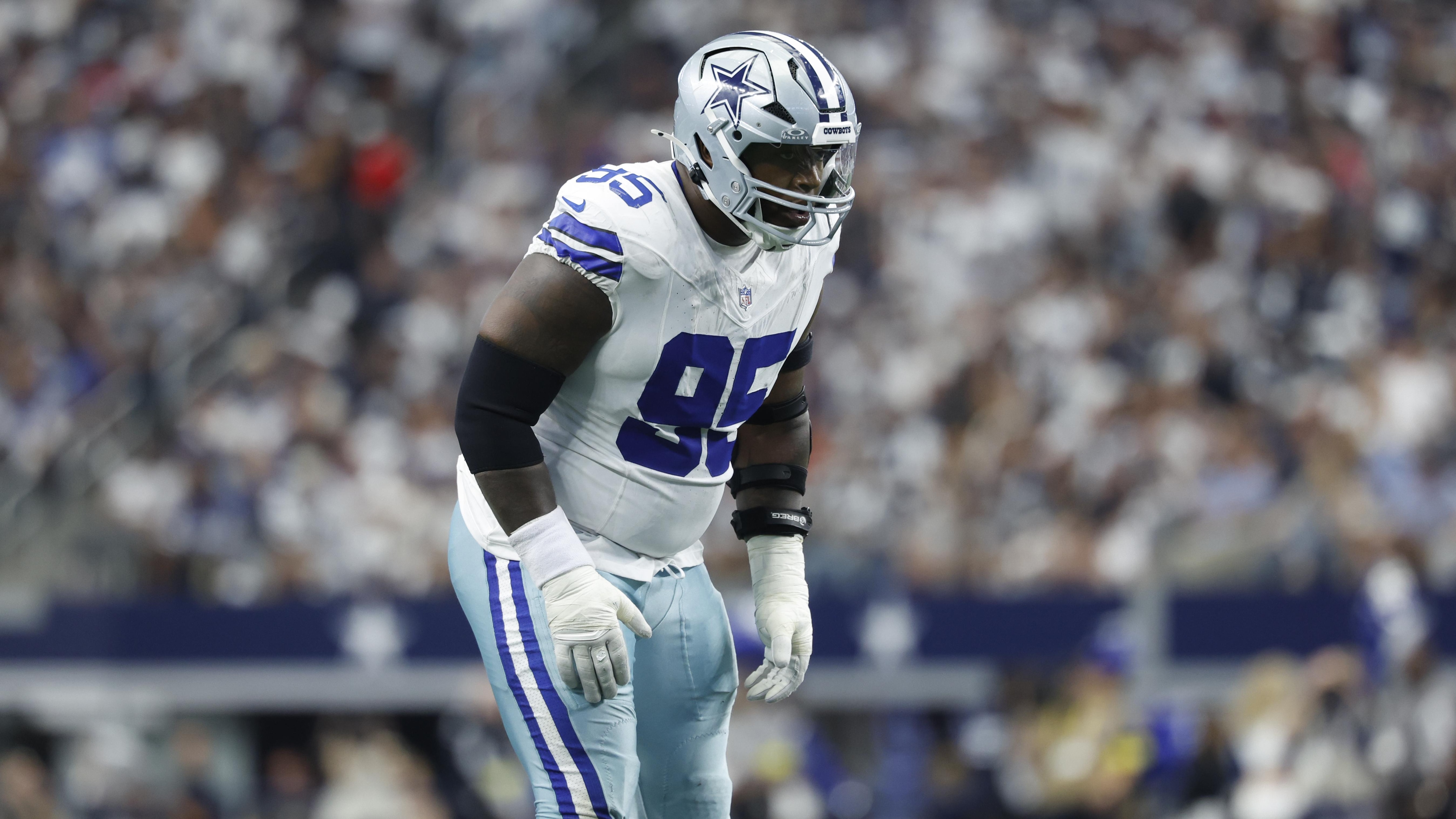 Cowboys' Schottenheimer Praises Kenny Clark After Win vs. Giants Following Micah Trade