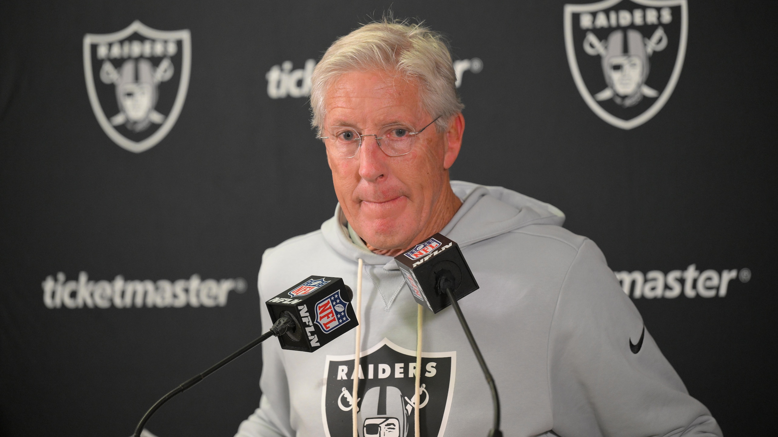 Raiders Chiefs Football
