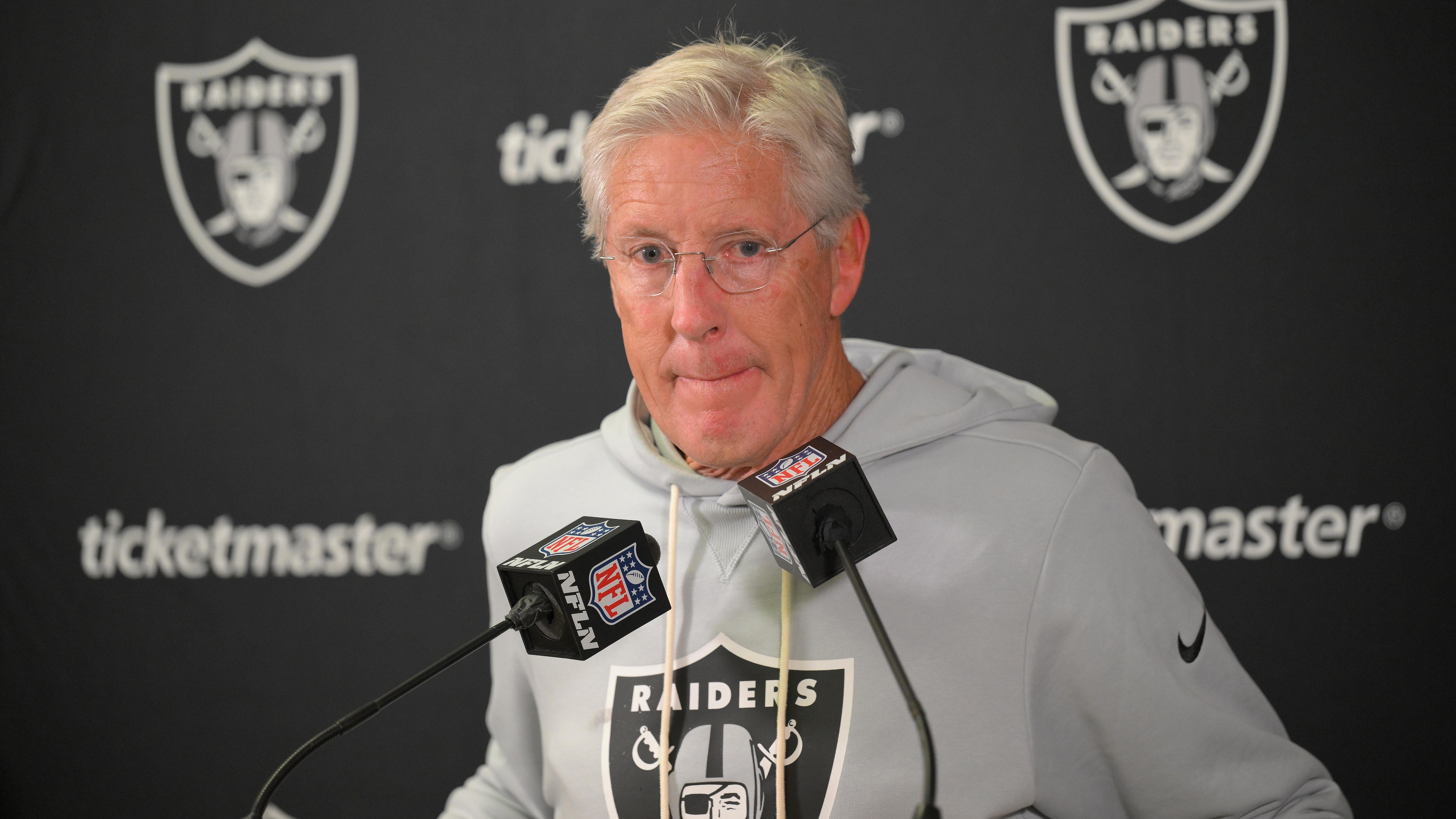 Raiders Chiefs Football