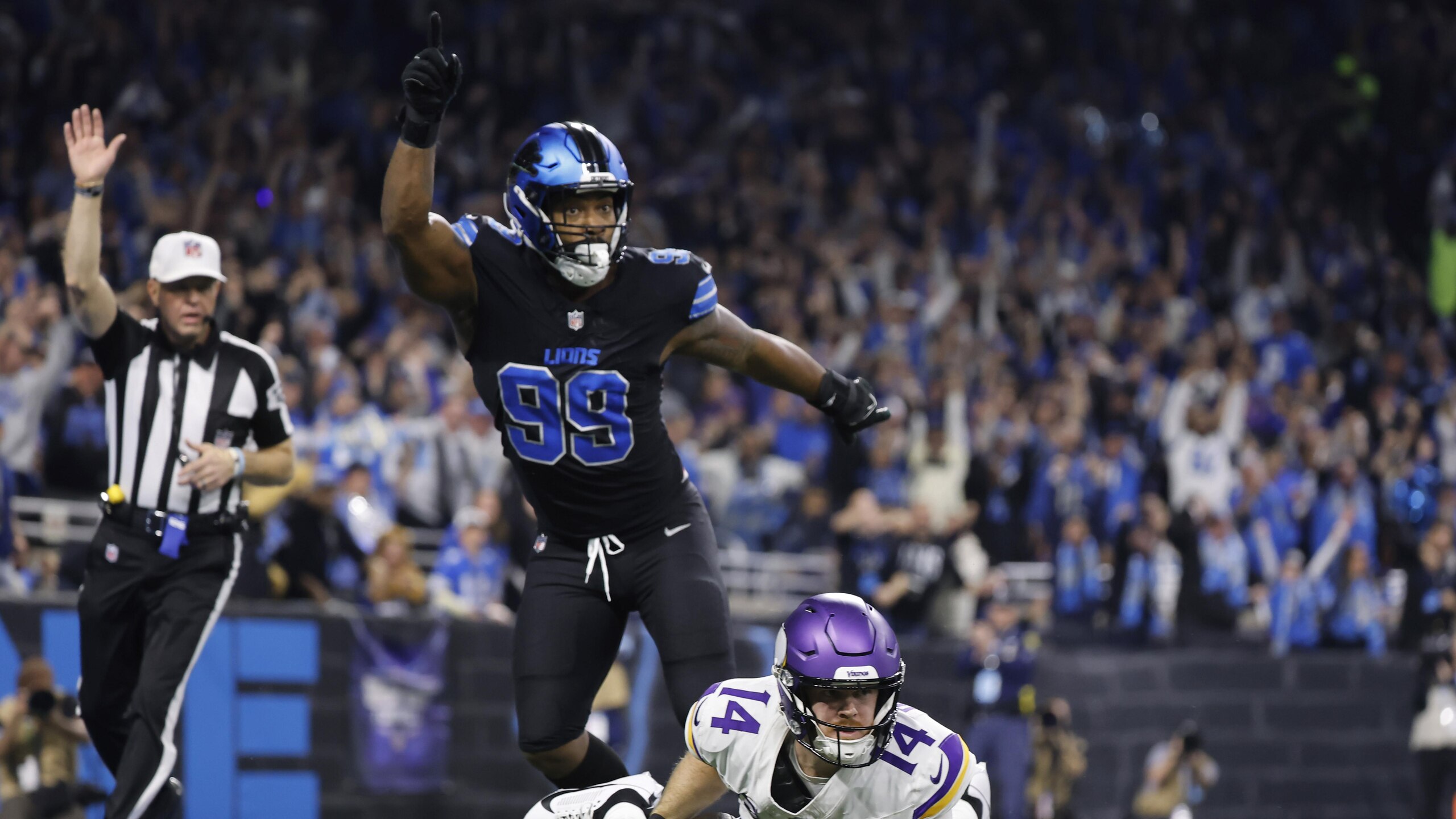 APTOPIX Vikings Lions Football