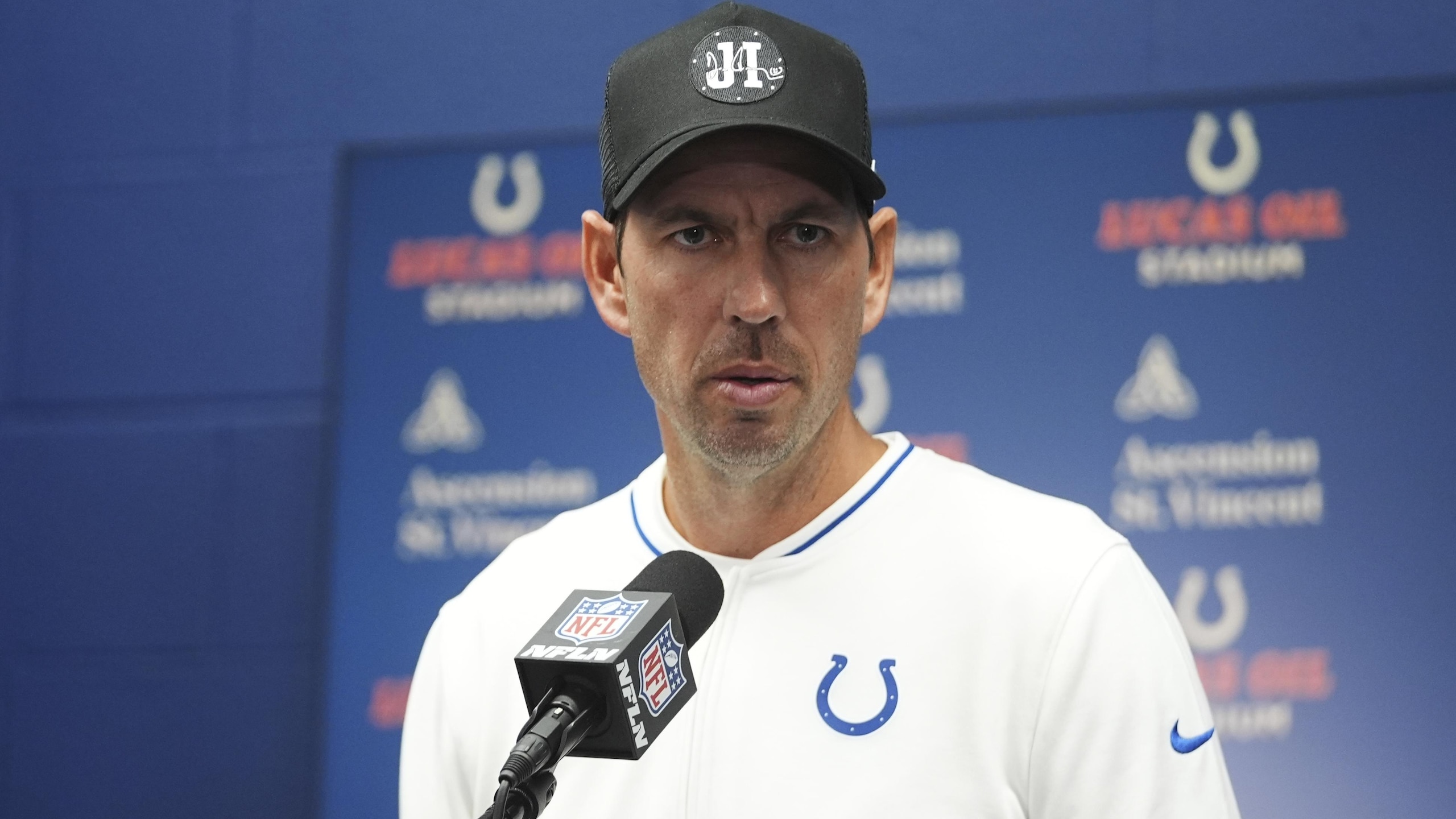 Dolphins Colts Football