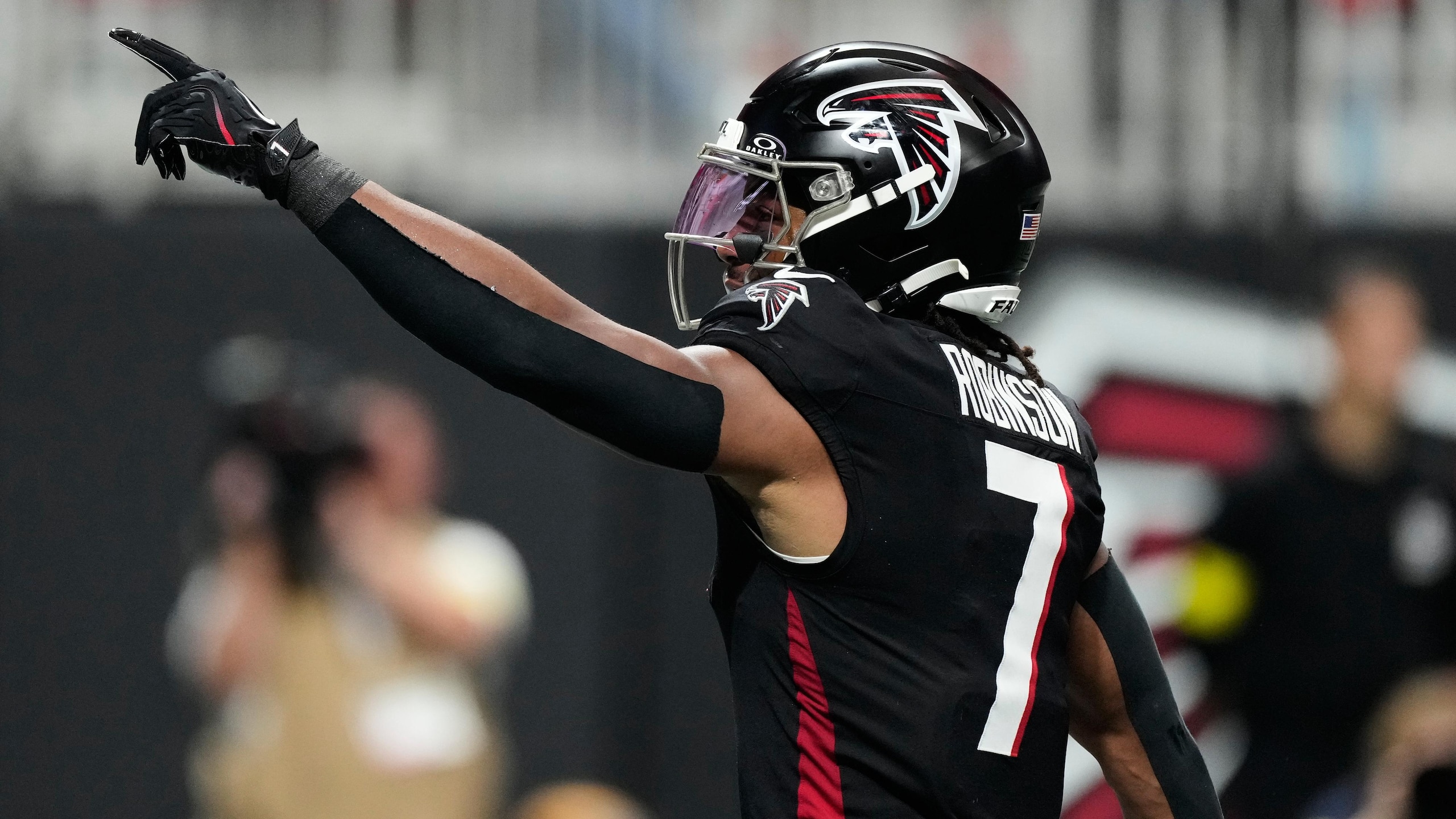 Commanders Falcons Football