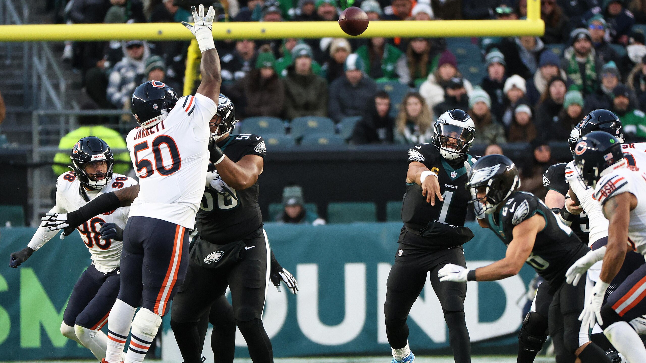 Bears Eagles Football