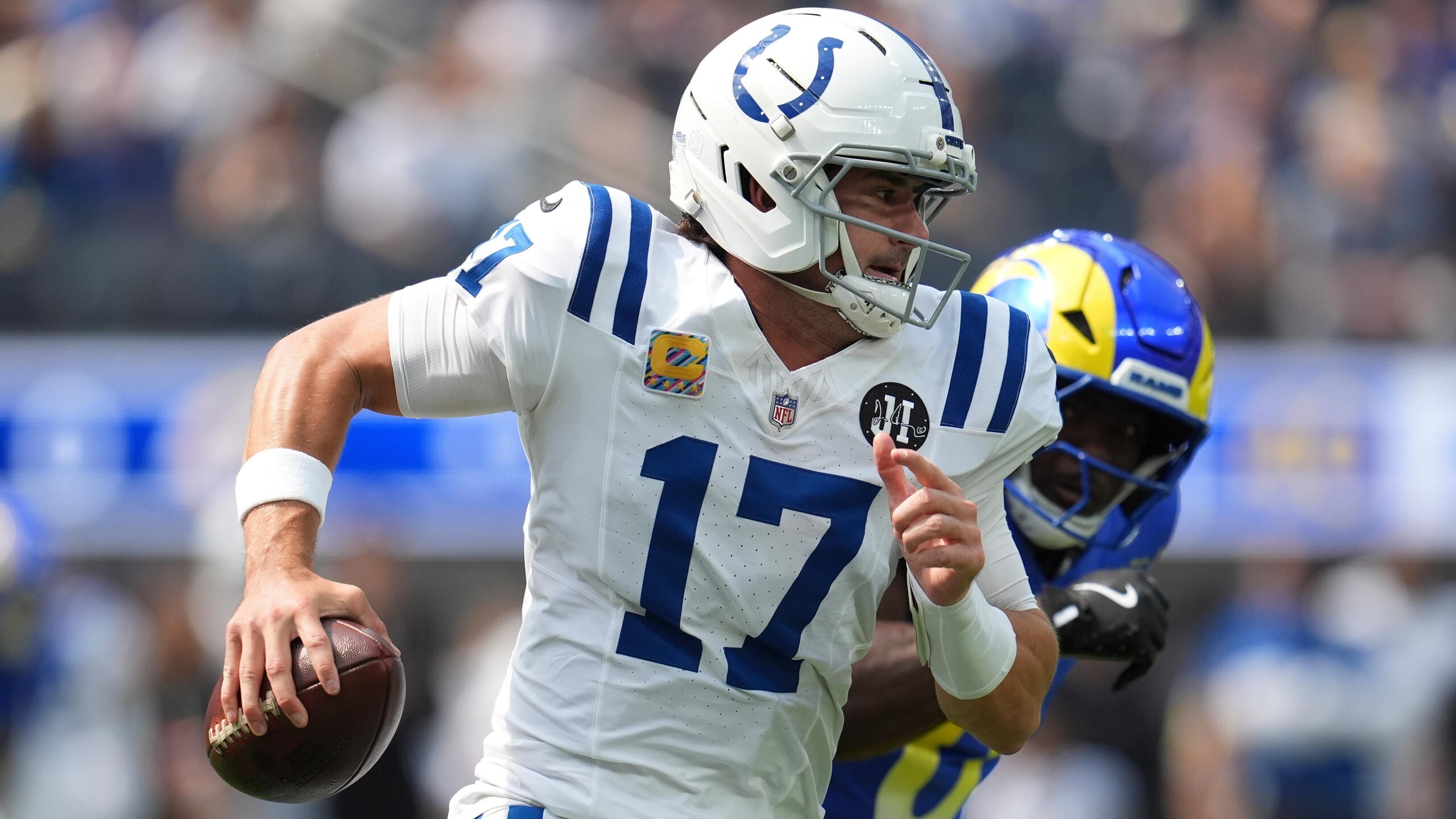 Colts Rams Football