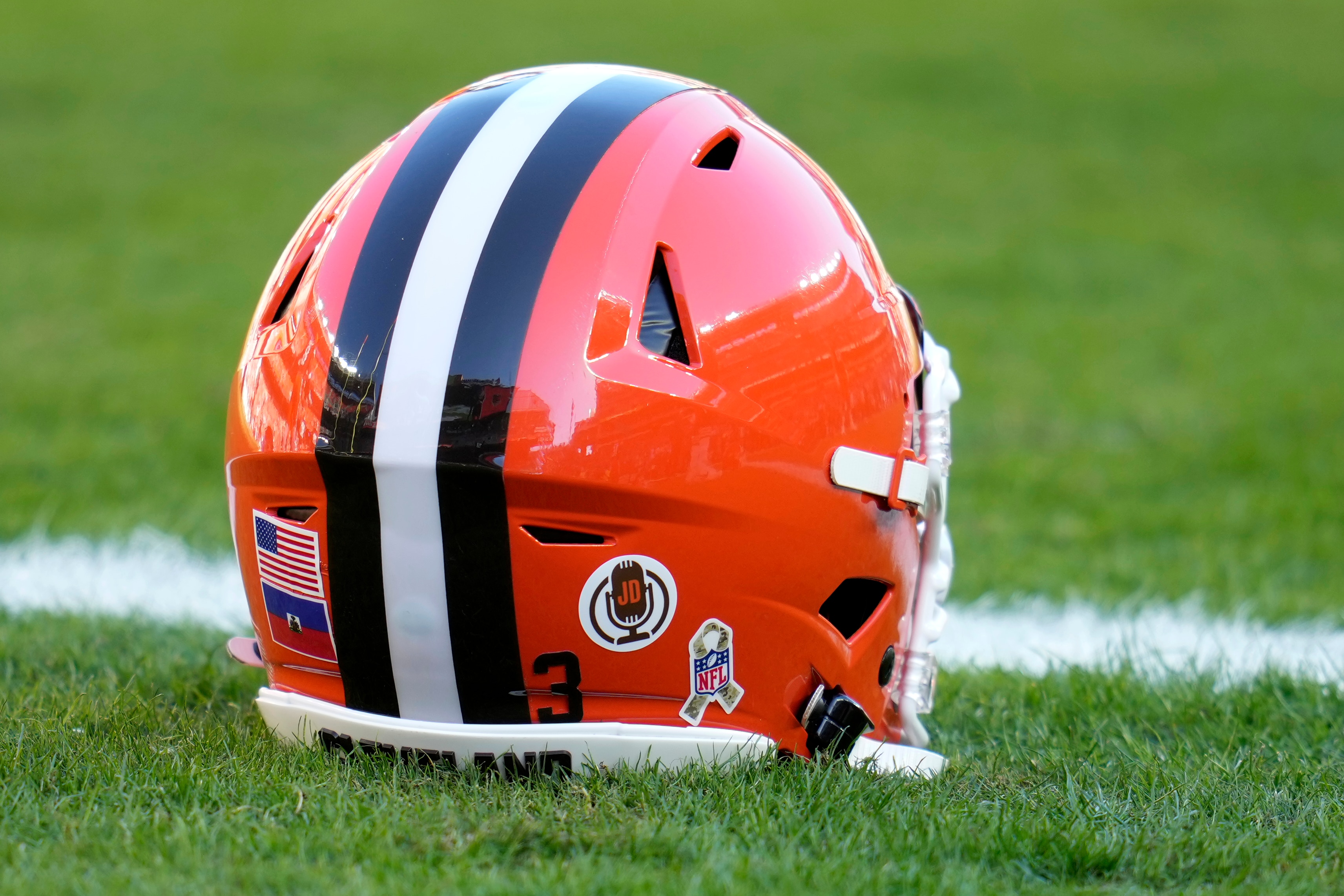 Chargers Browns Football