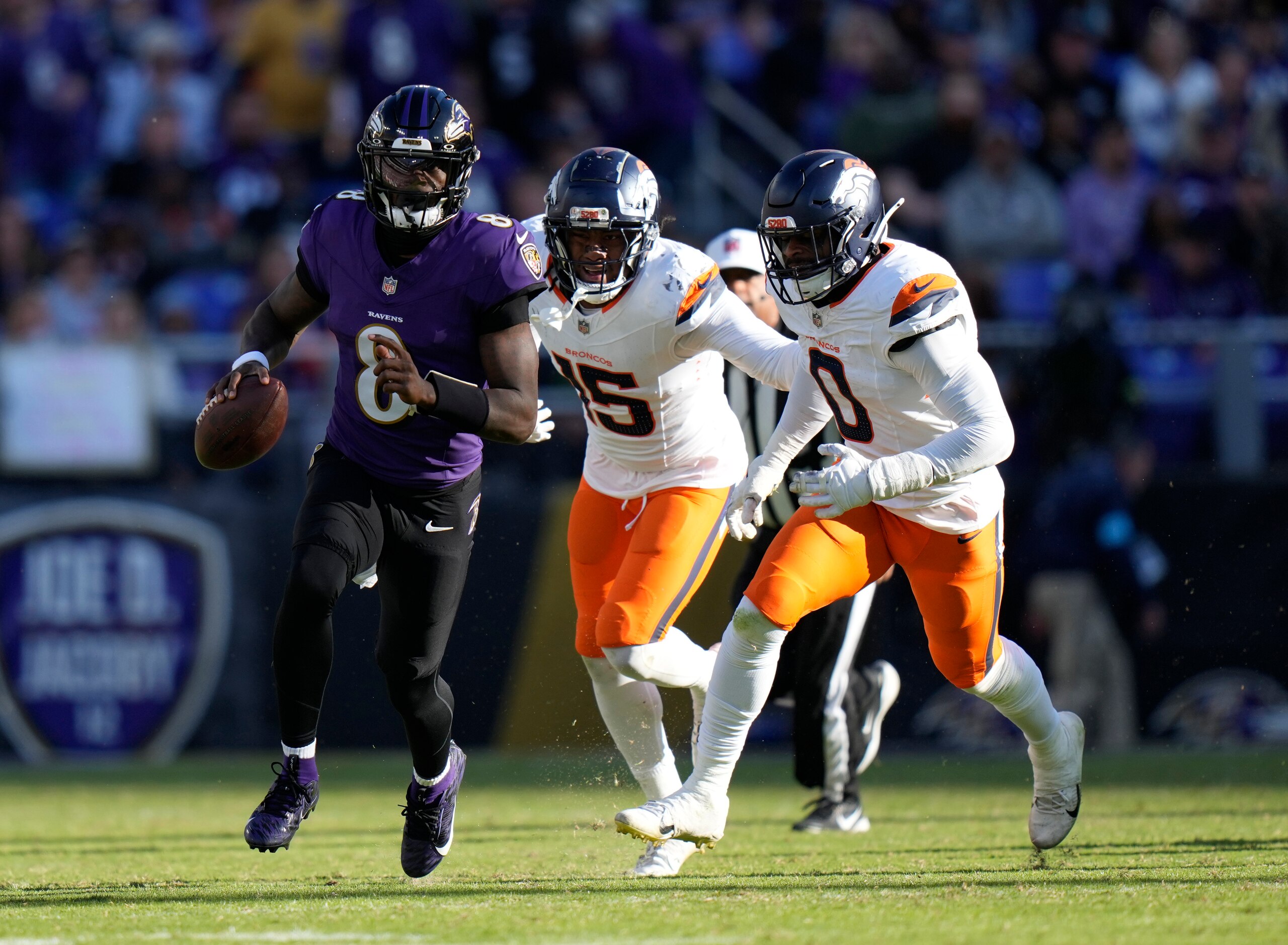 Broncos Ravens Football