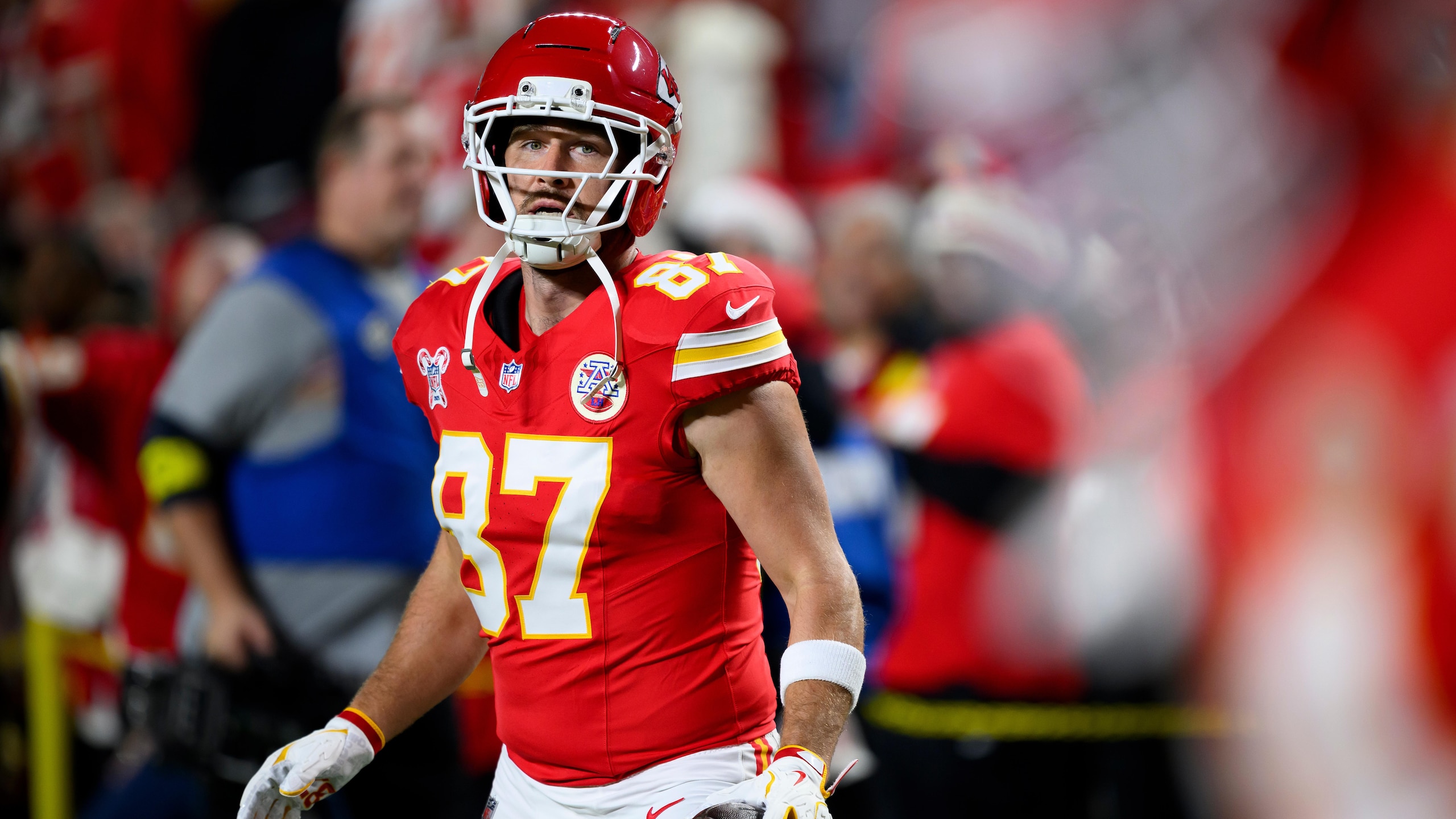 Broncos Chiefs Football