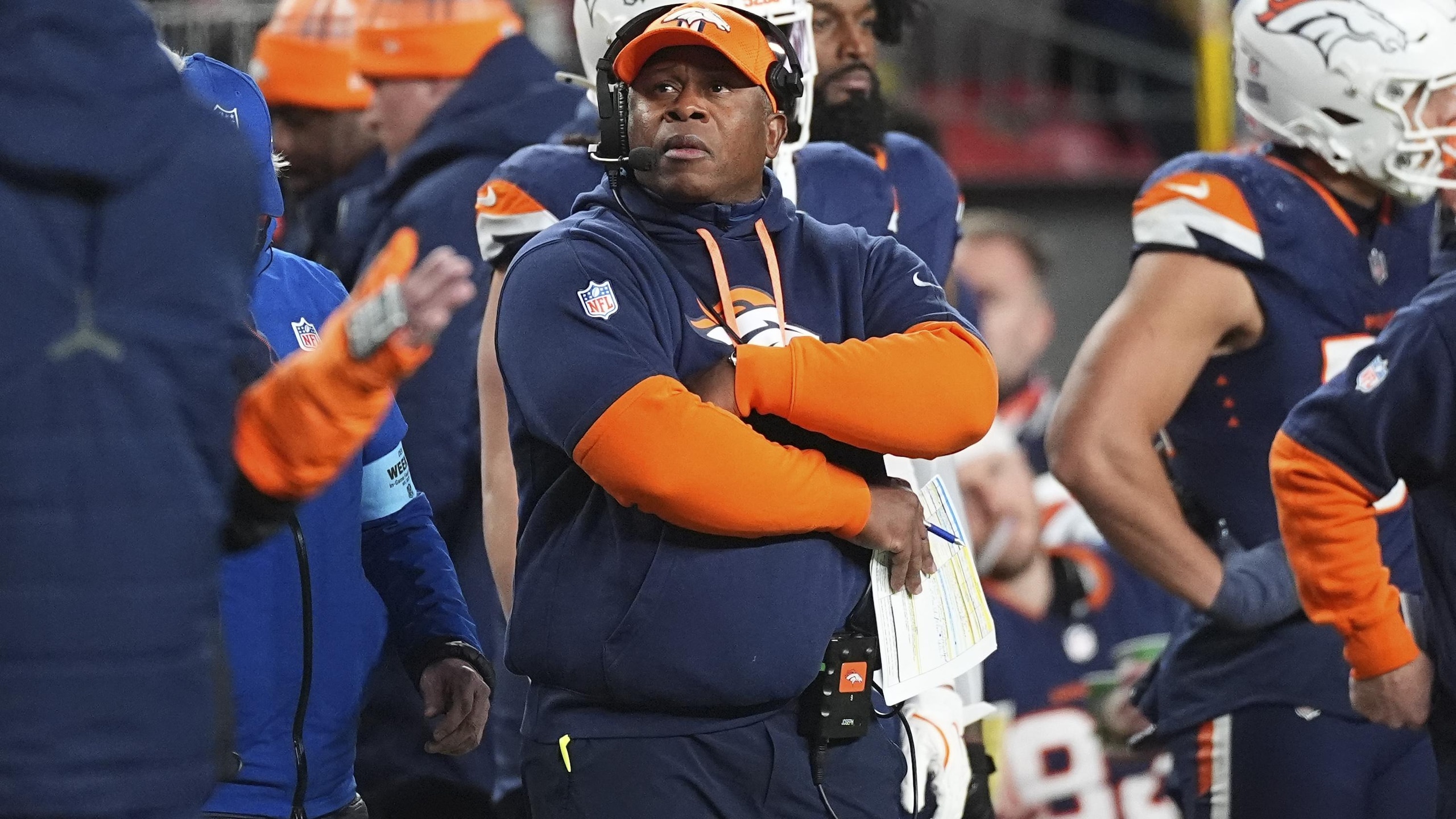 Browns Broncos Football