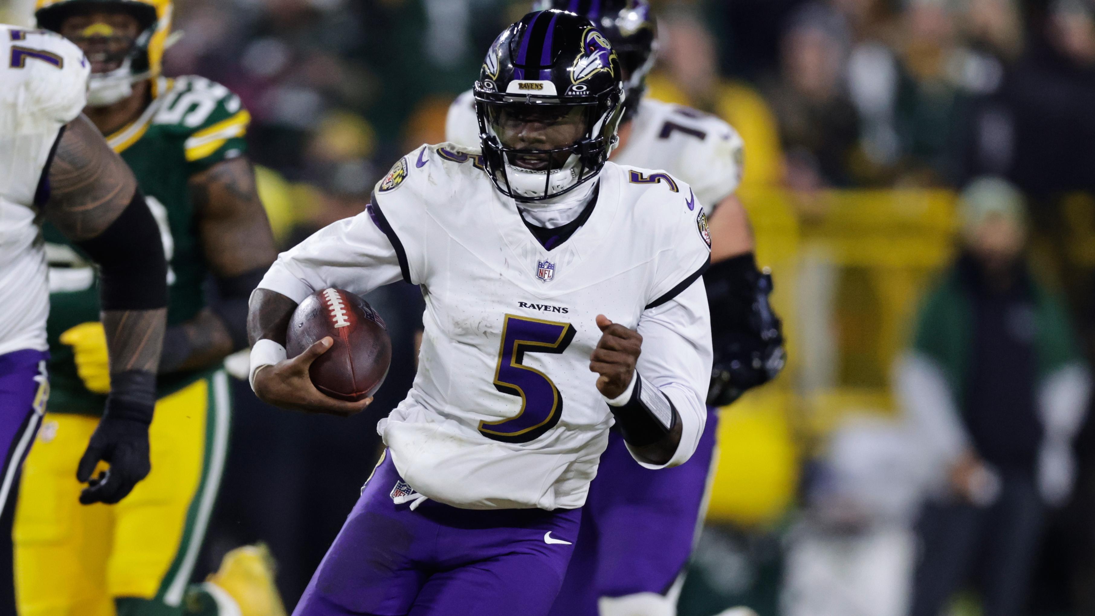 Ravens Packers Football