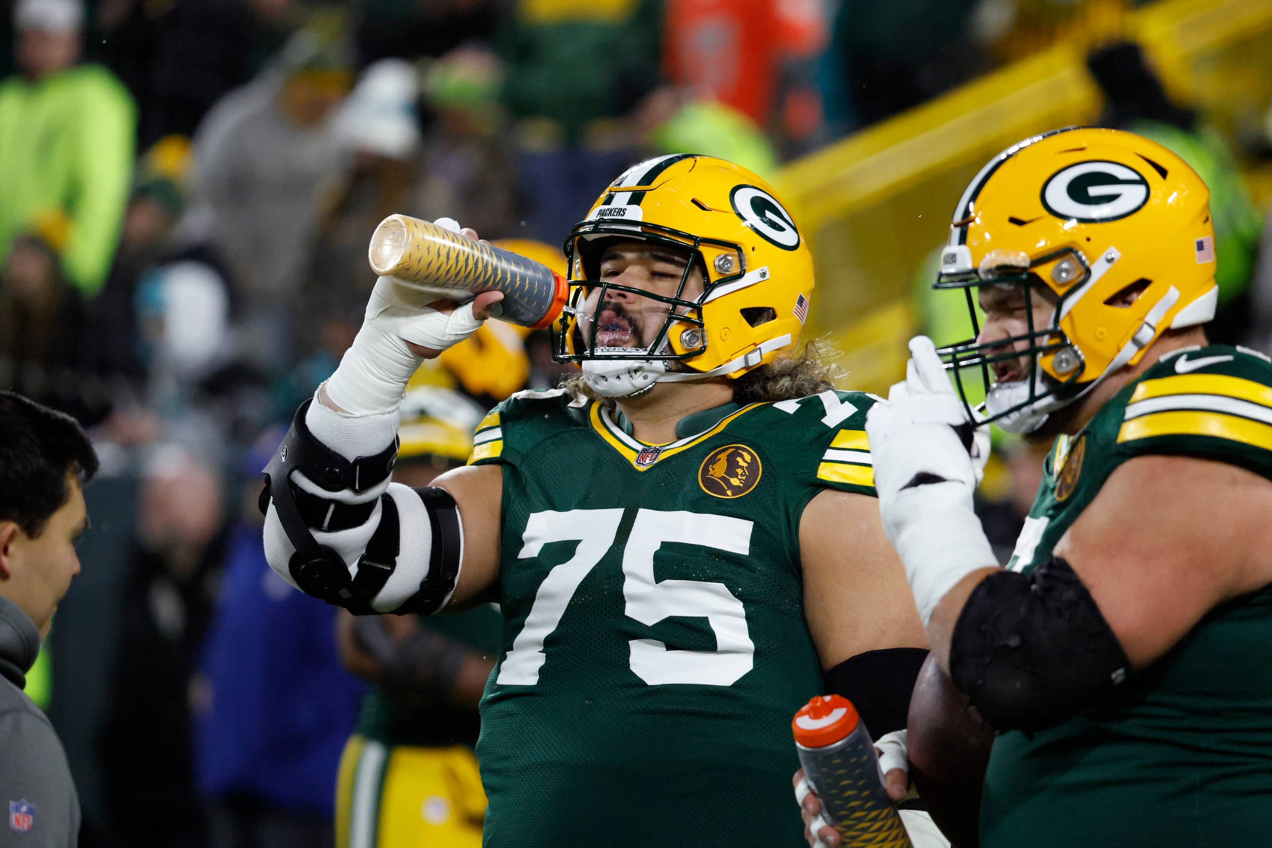 Dolphins Packers Football