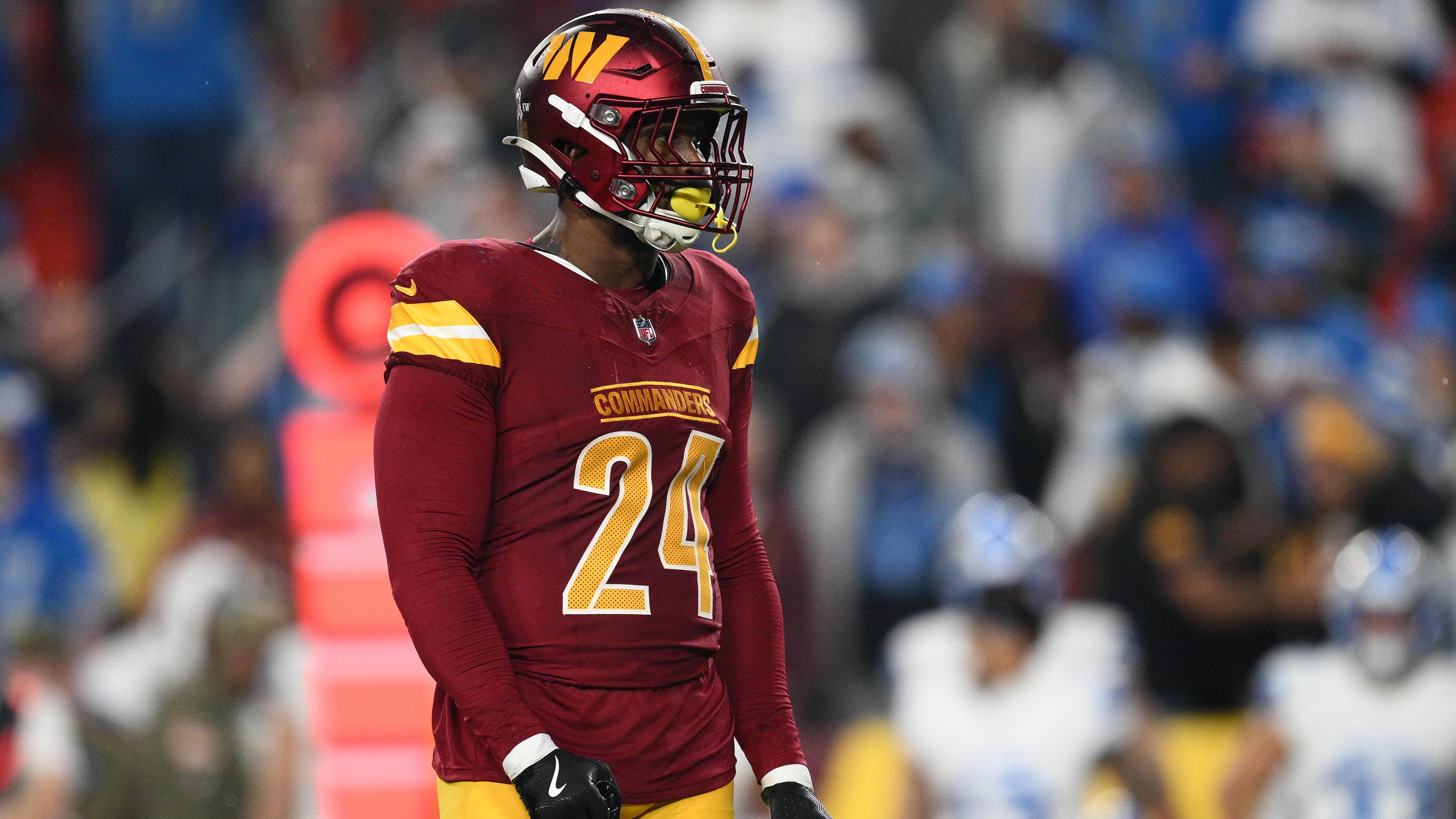 Lions Commanders Football