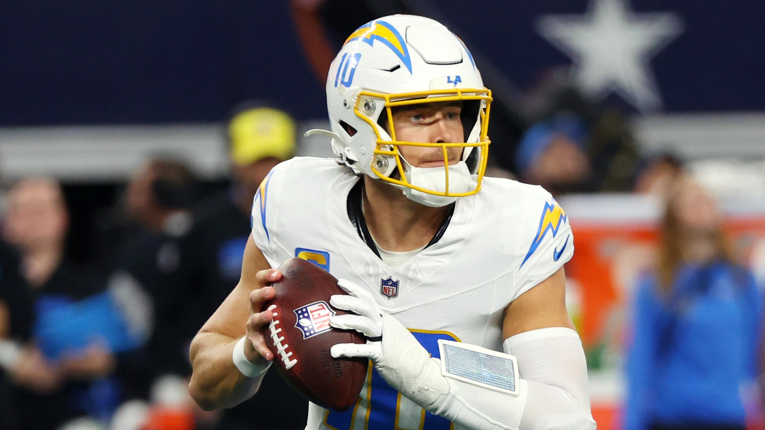 Chargers Cowboys Football