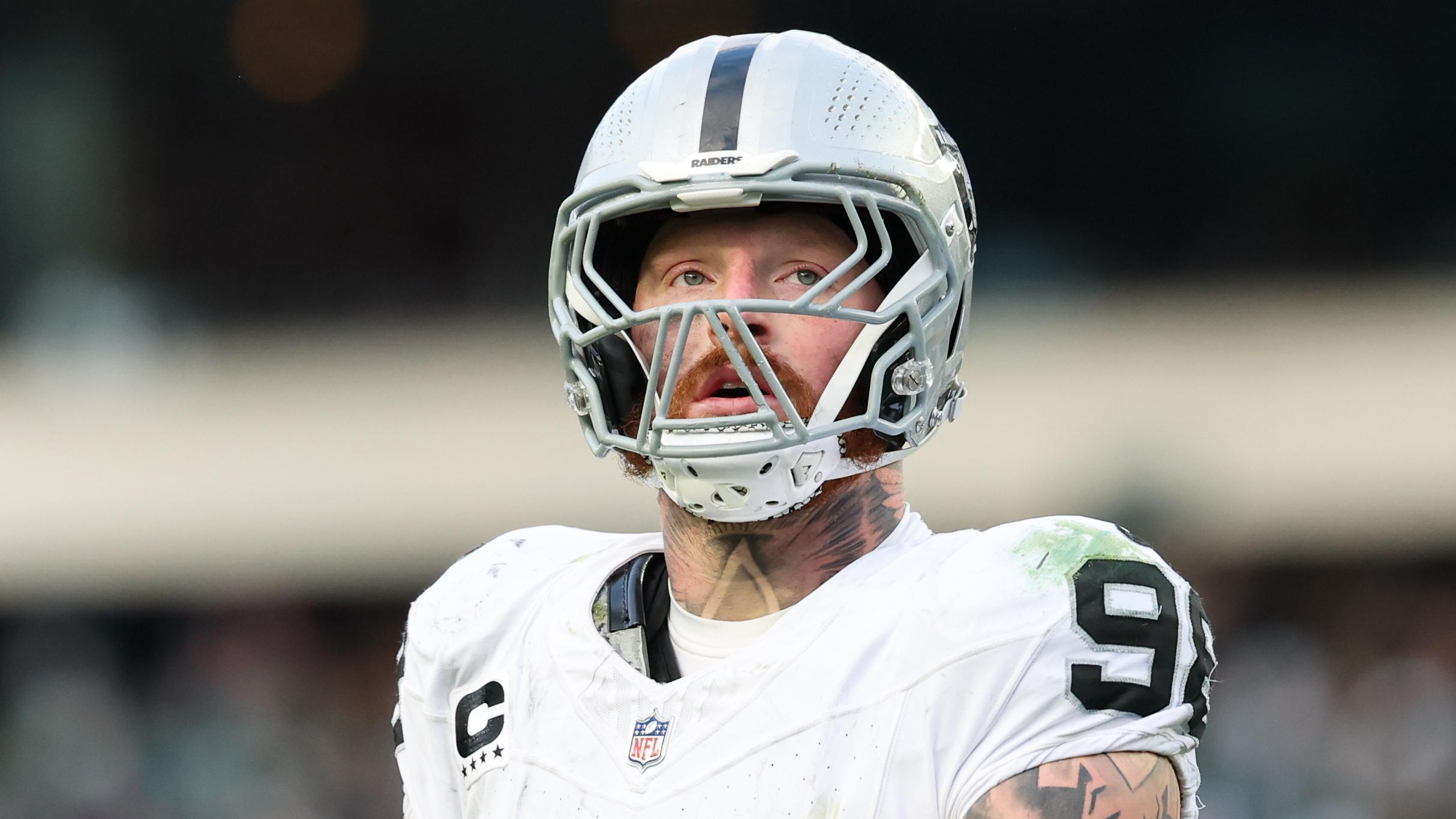 Raiders Eagles Football