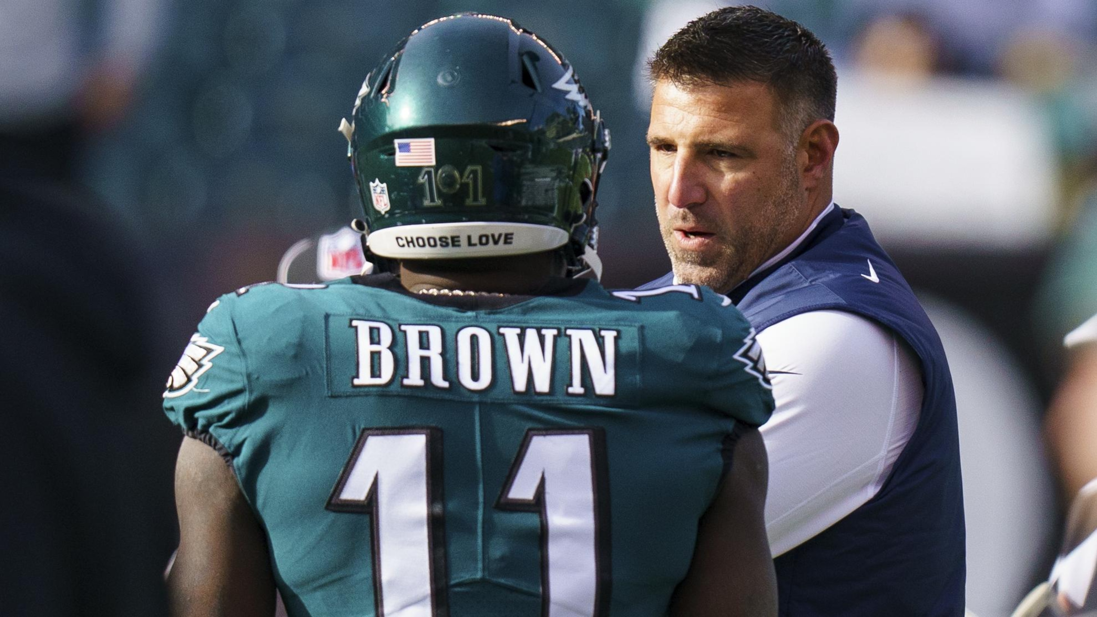 Mike Vrabel Talks A.J. Brown Trade Rumors, Relationship with Eagles WR Amid  Patriots Links