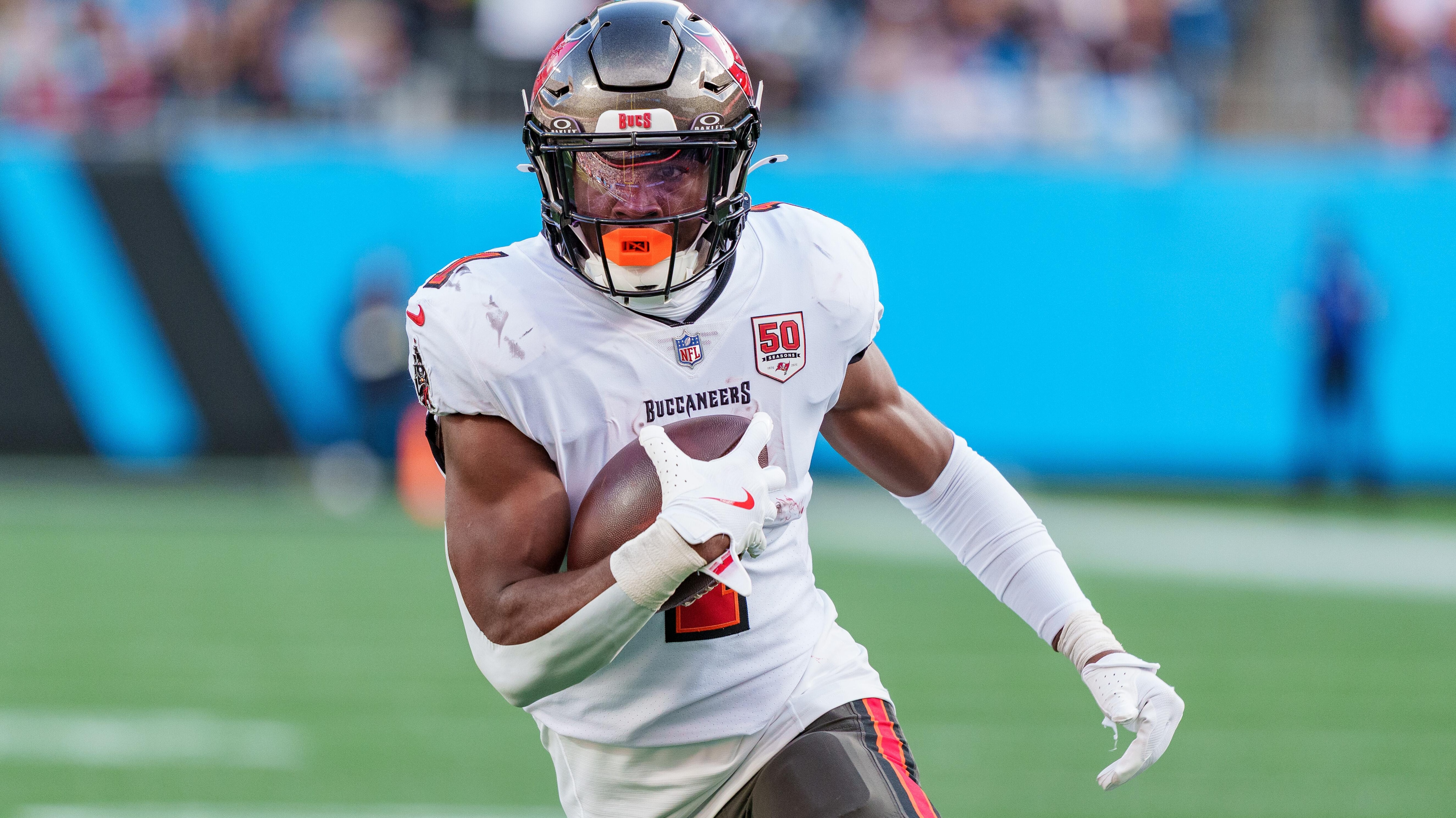 Buccaneers Panthers Football