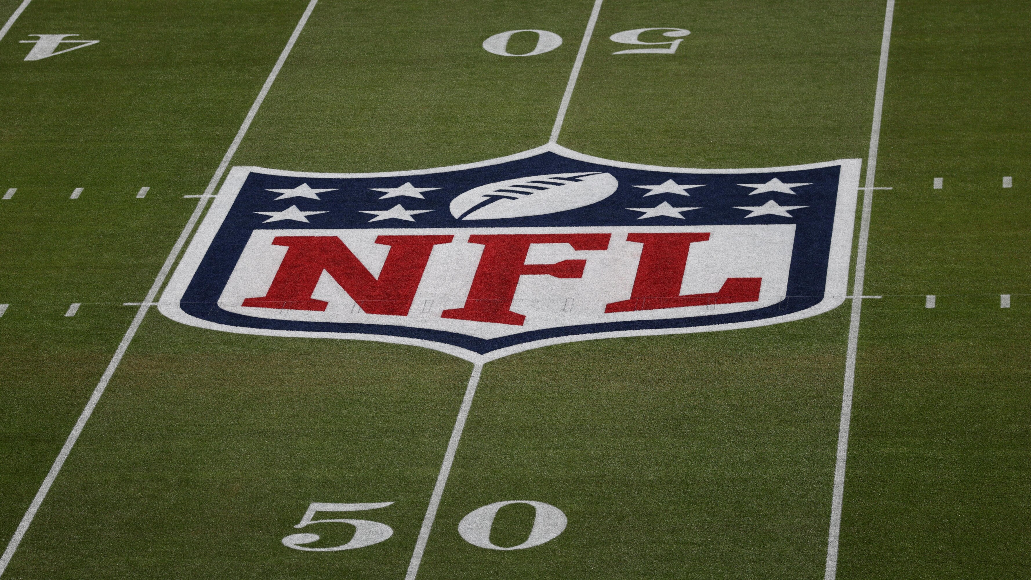 NFL Blocks Player Report Cards, Sparking Criticism from Stars