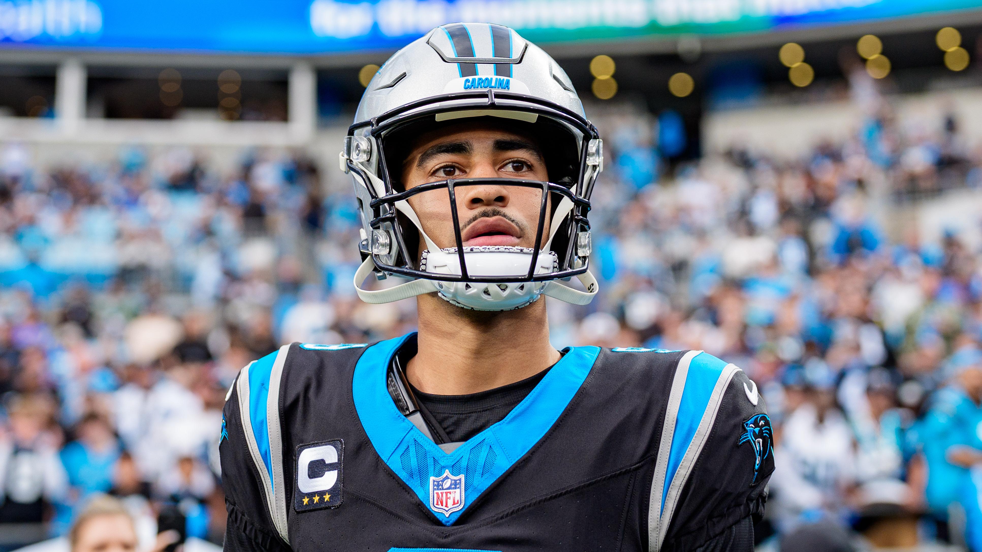 Rams Panthers Football