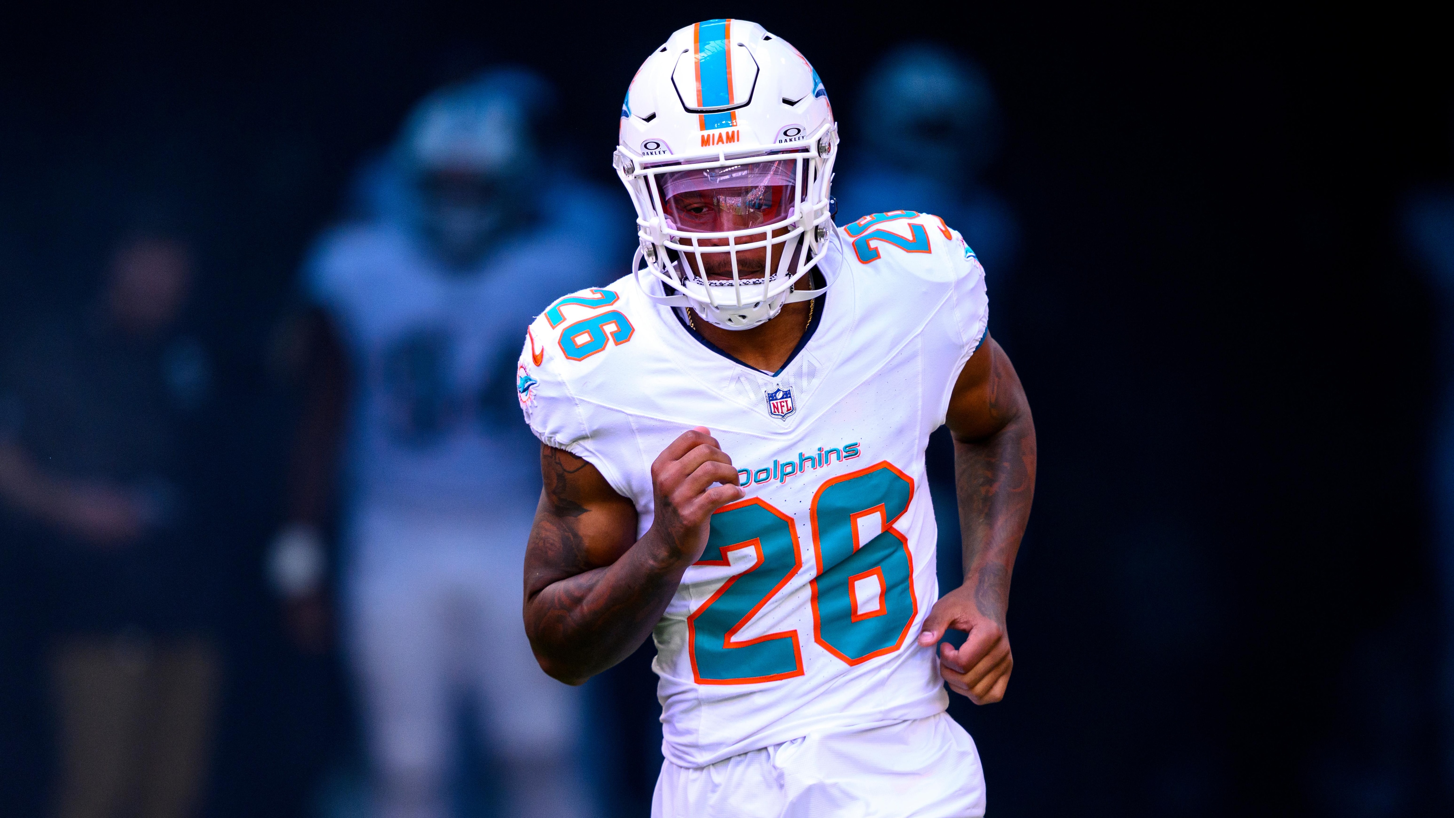 Chargers Dolphins Football