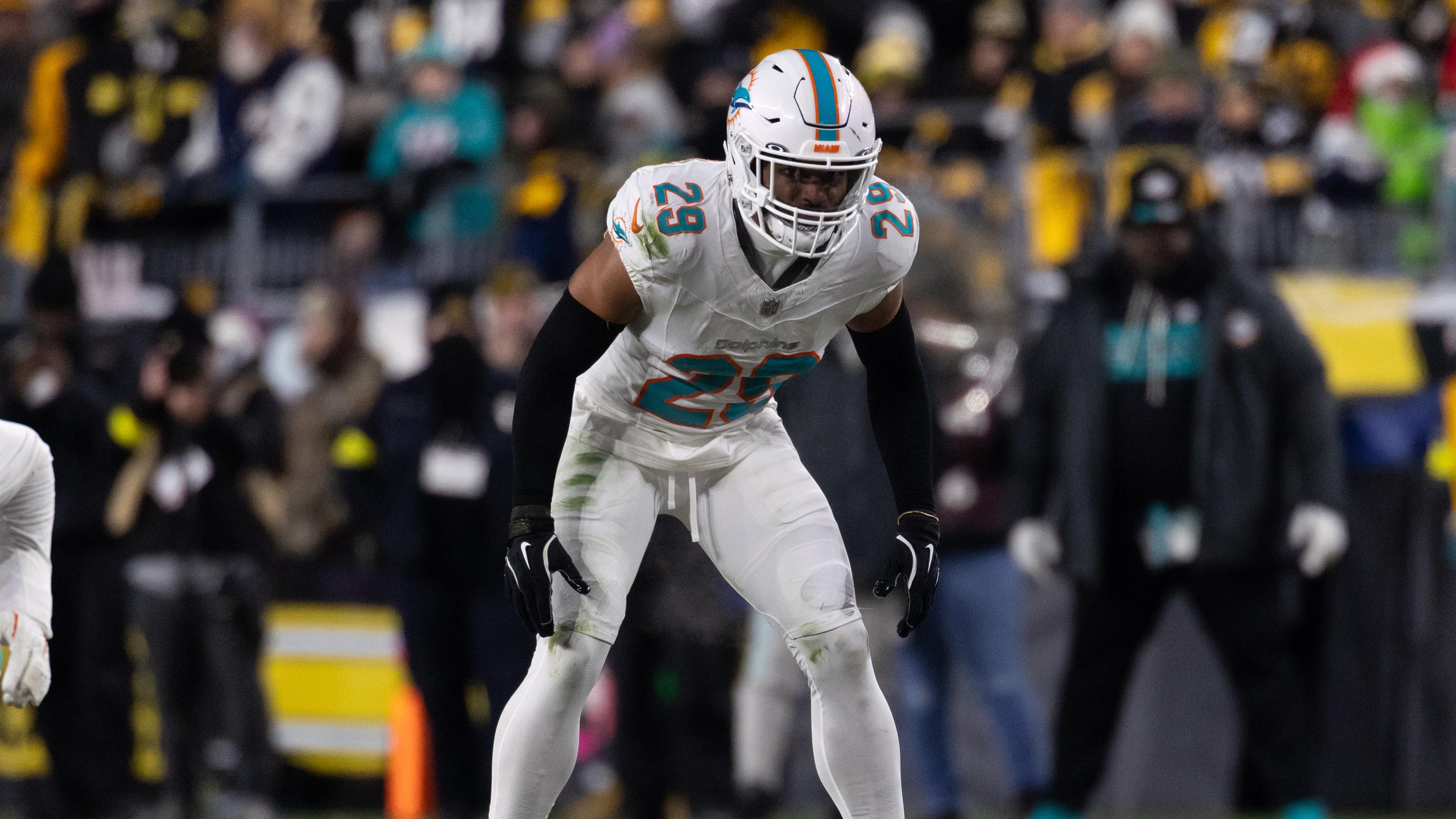 Dolphins Steelers Football